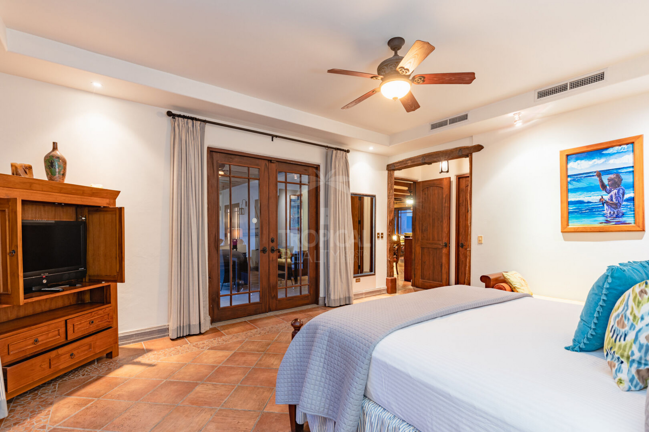 Luxury Spanish Colonial Home in Hacienda Pinilla – Infinity Pool & Resort Living