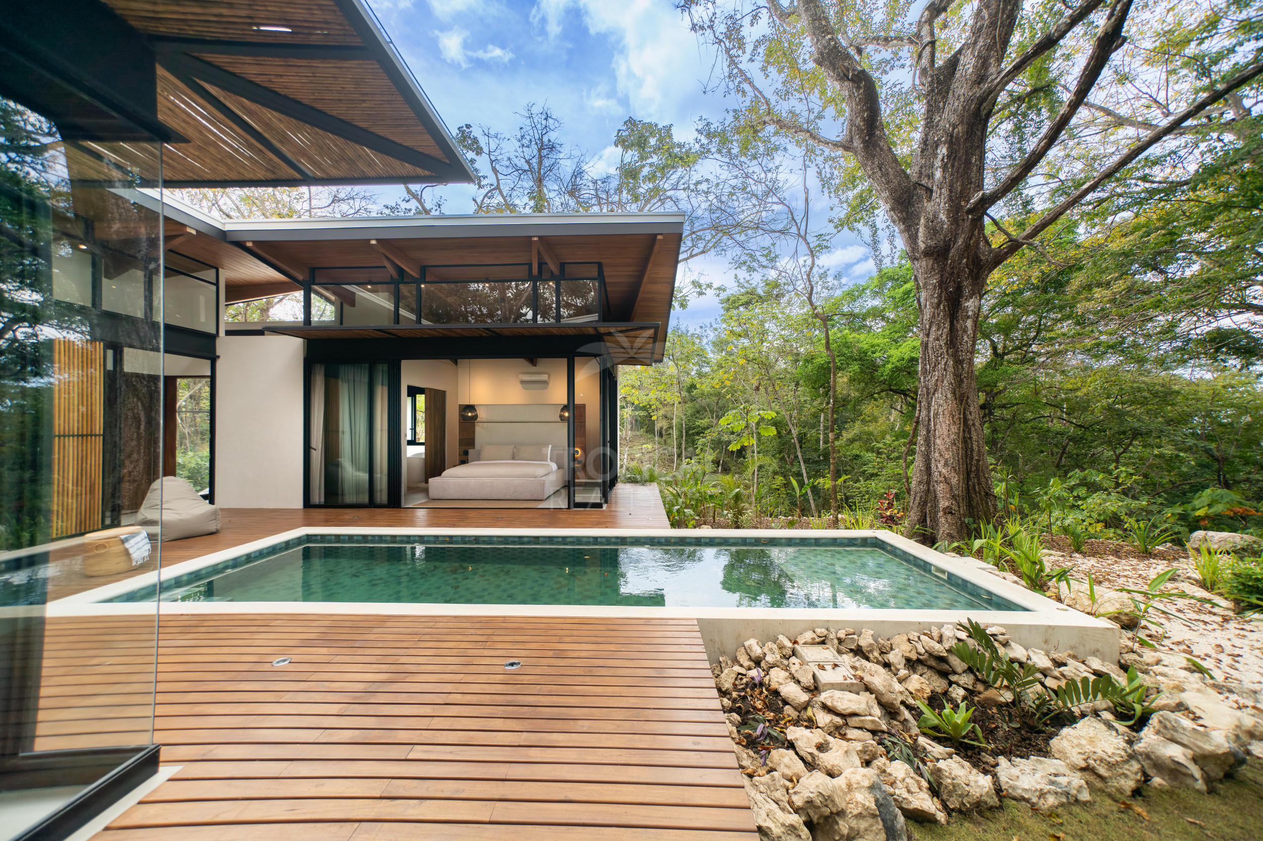 Luxury Ocean View Villa in Santa Teresa – 7,204 m² of Privacy & Nature