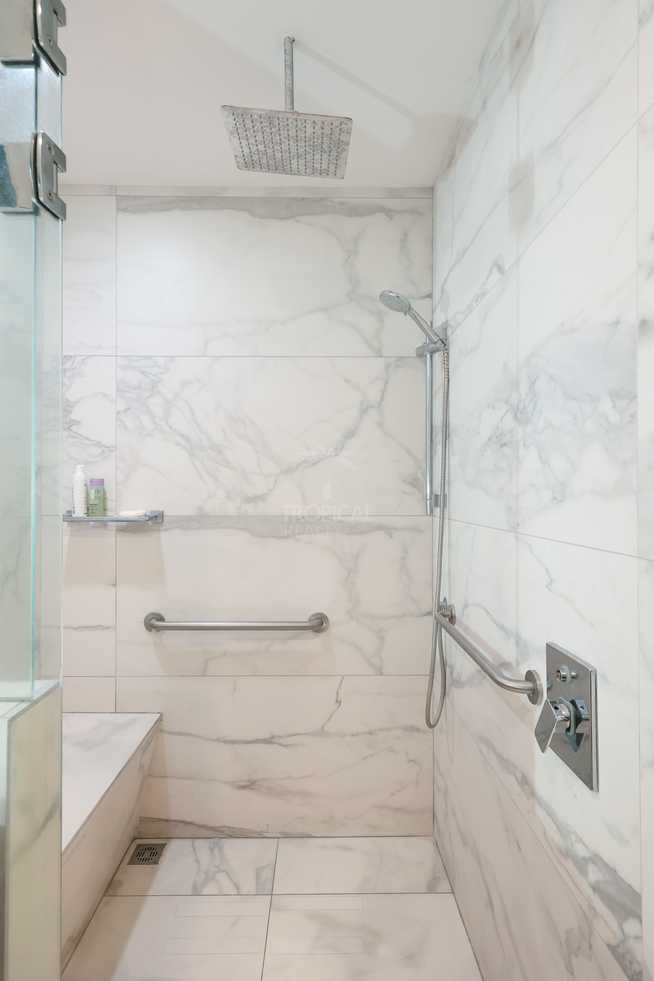 Luxury Penthouse for Sale in Escazú – Panoramic Terrace Near La Paco