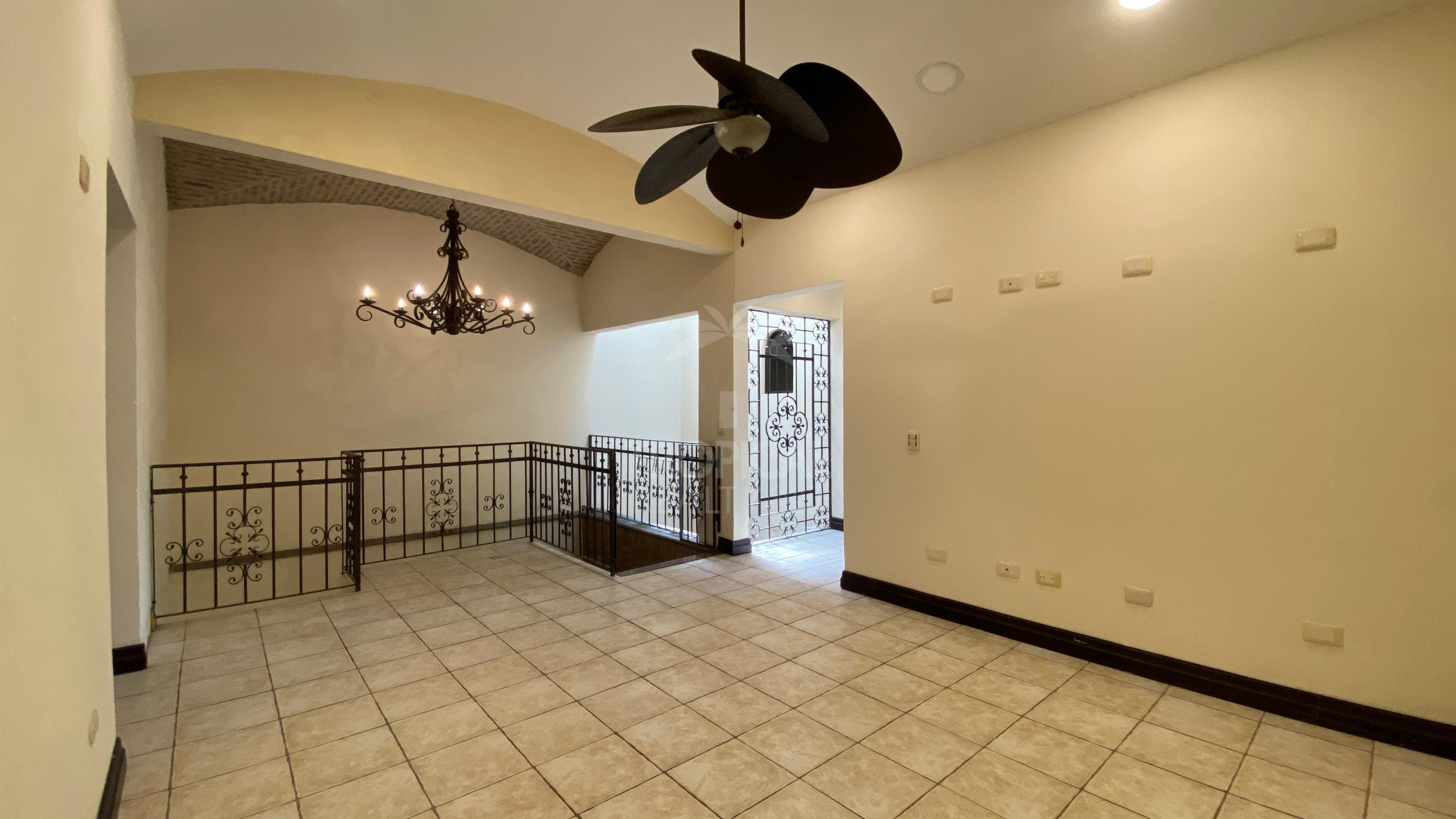 House for Sale in Vistas de Pereira, Guachipelín Norte,