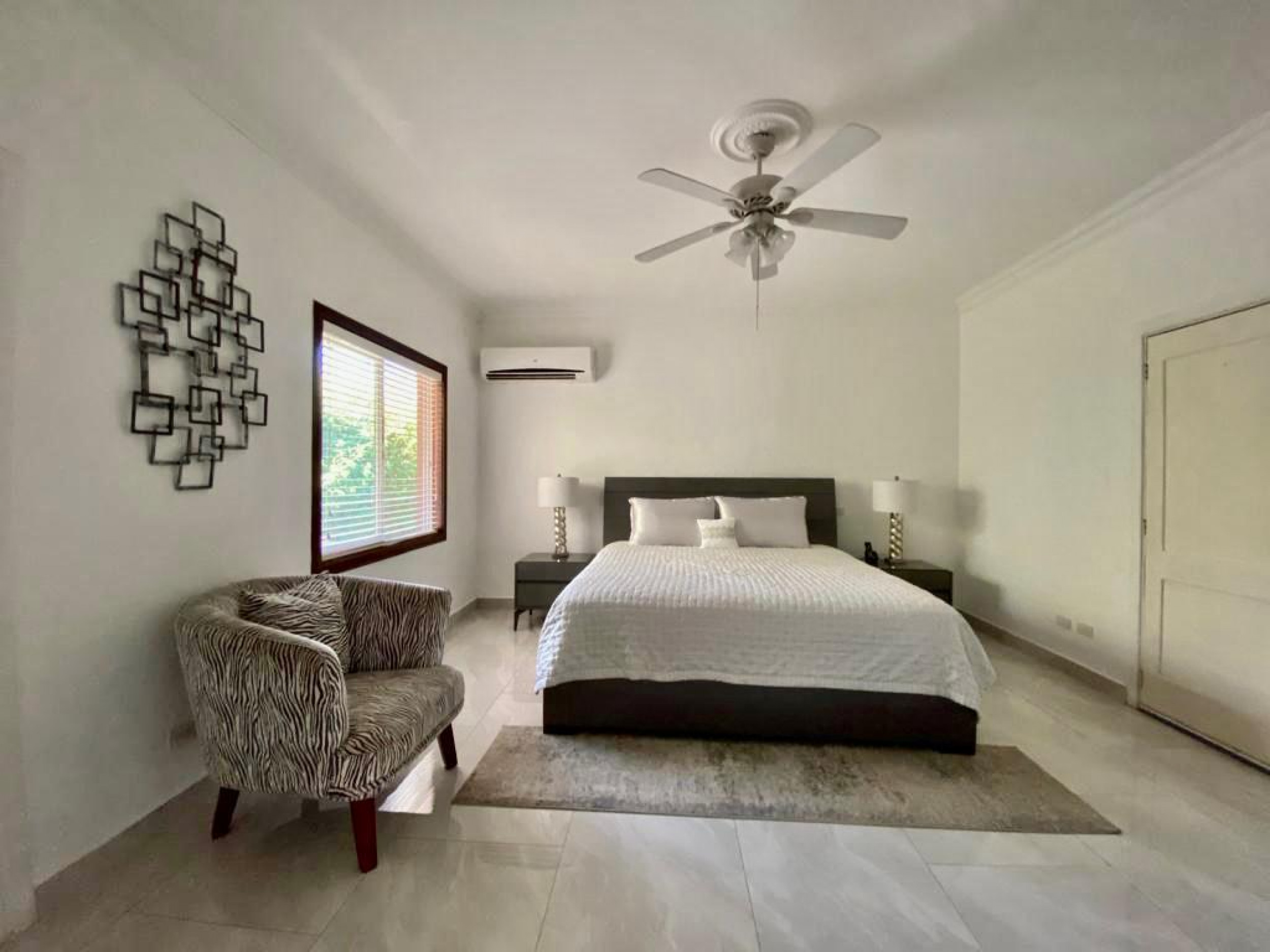 For Sale Beautiful Home with Golf Facilities Hacienda Los Reyes