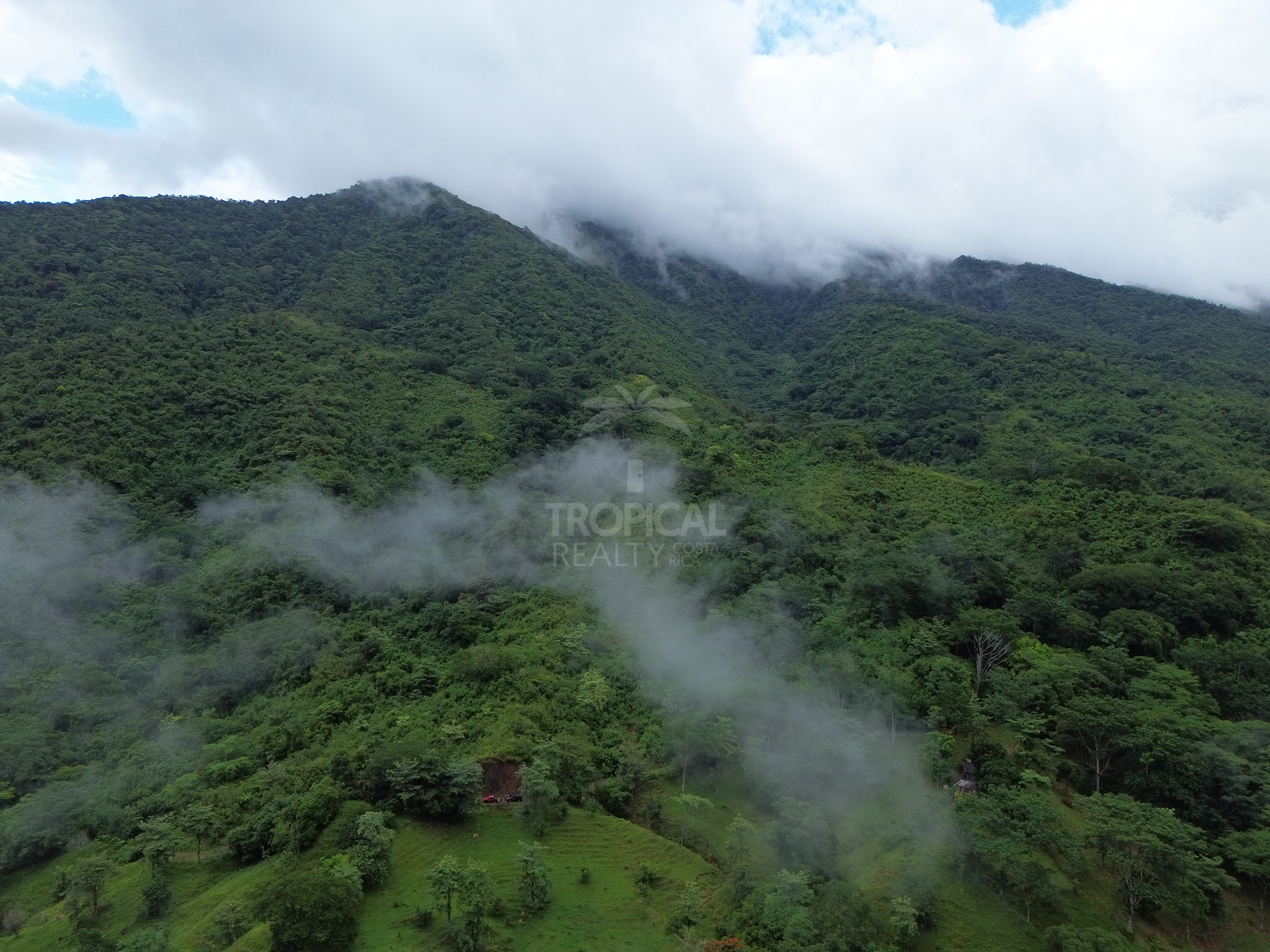 210-Hectare Farm for Sale in Tulín, Puriscal | 519 acres