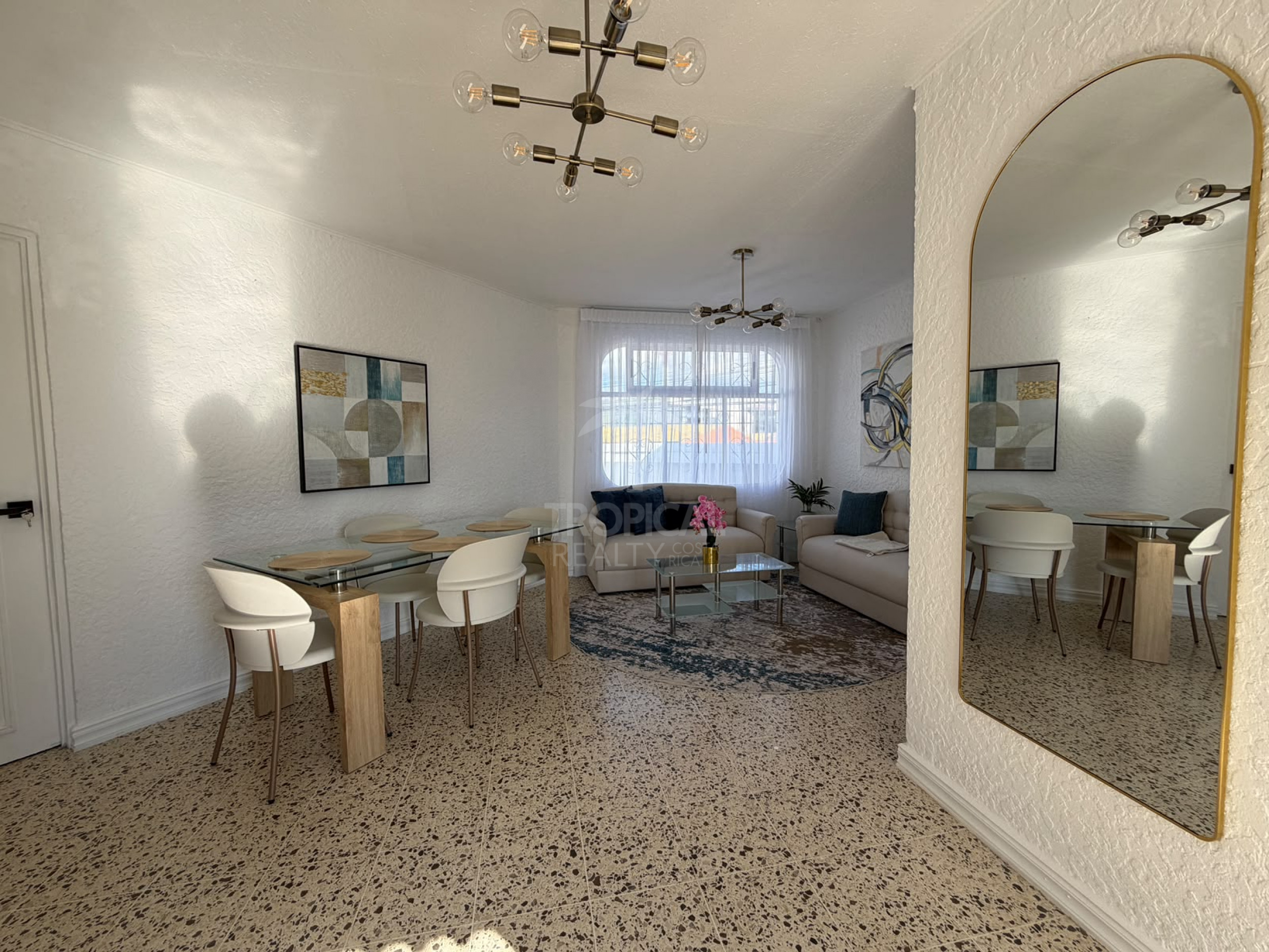 Fully Furnished Apartment for Rent in Rohrmoser, San José