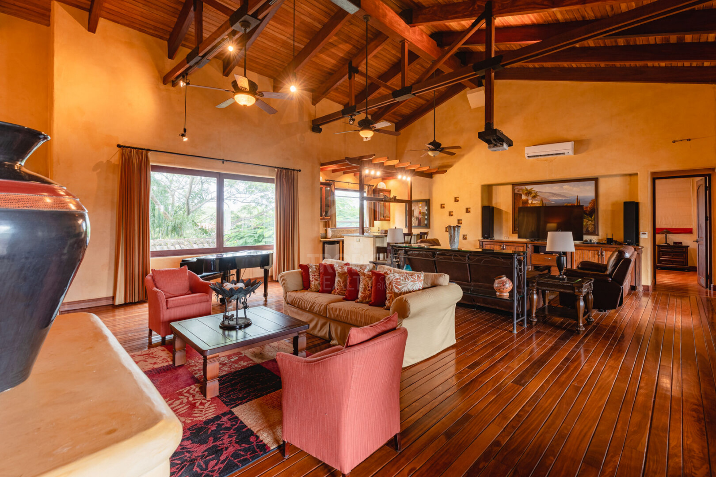 Luxury Spanish Colonial Home in Hacienda Pinilla – Infinity Pool & Resort Living