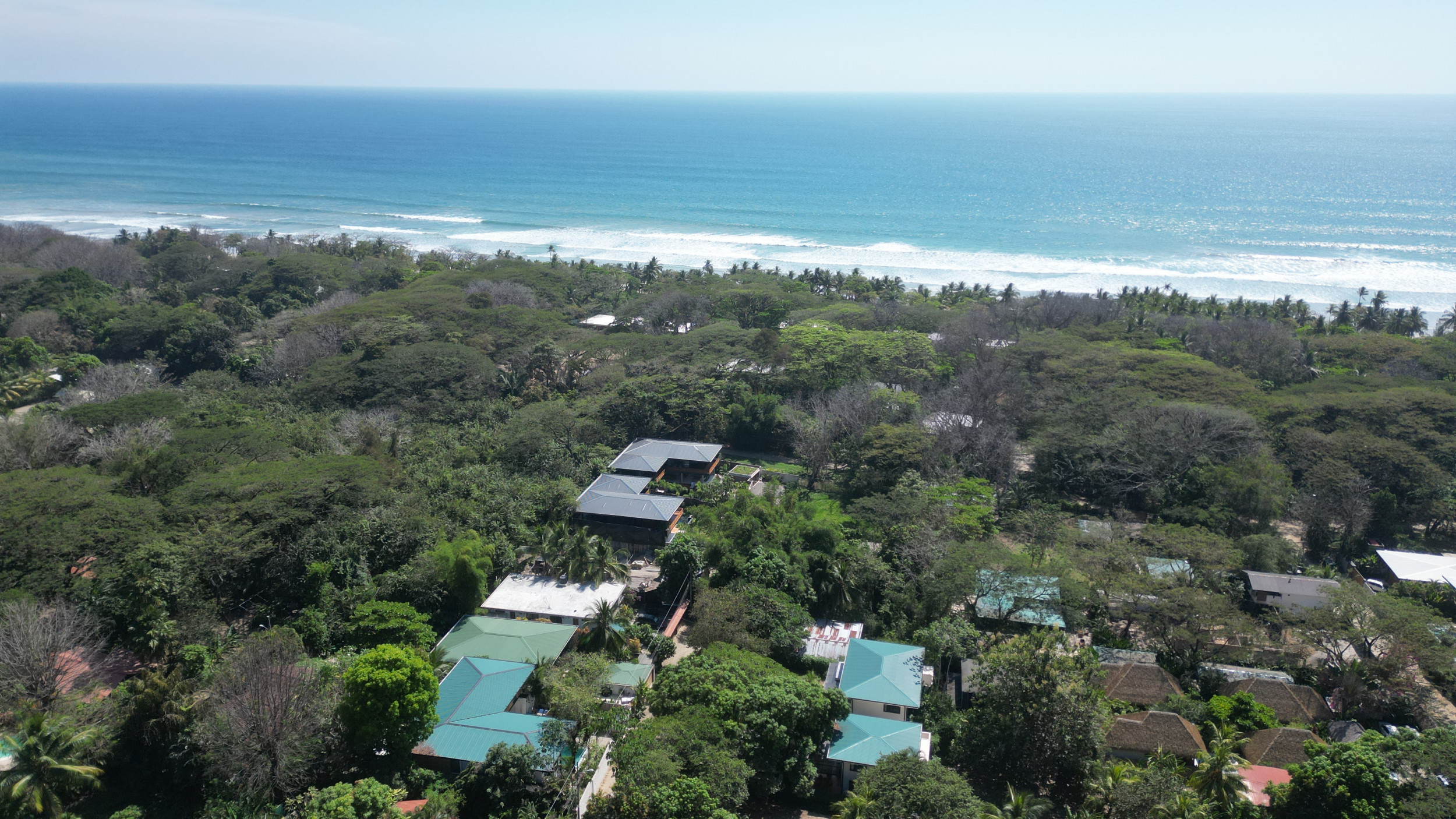 2-bedroom Apartment for rent walking distance to Playa Hermosa