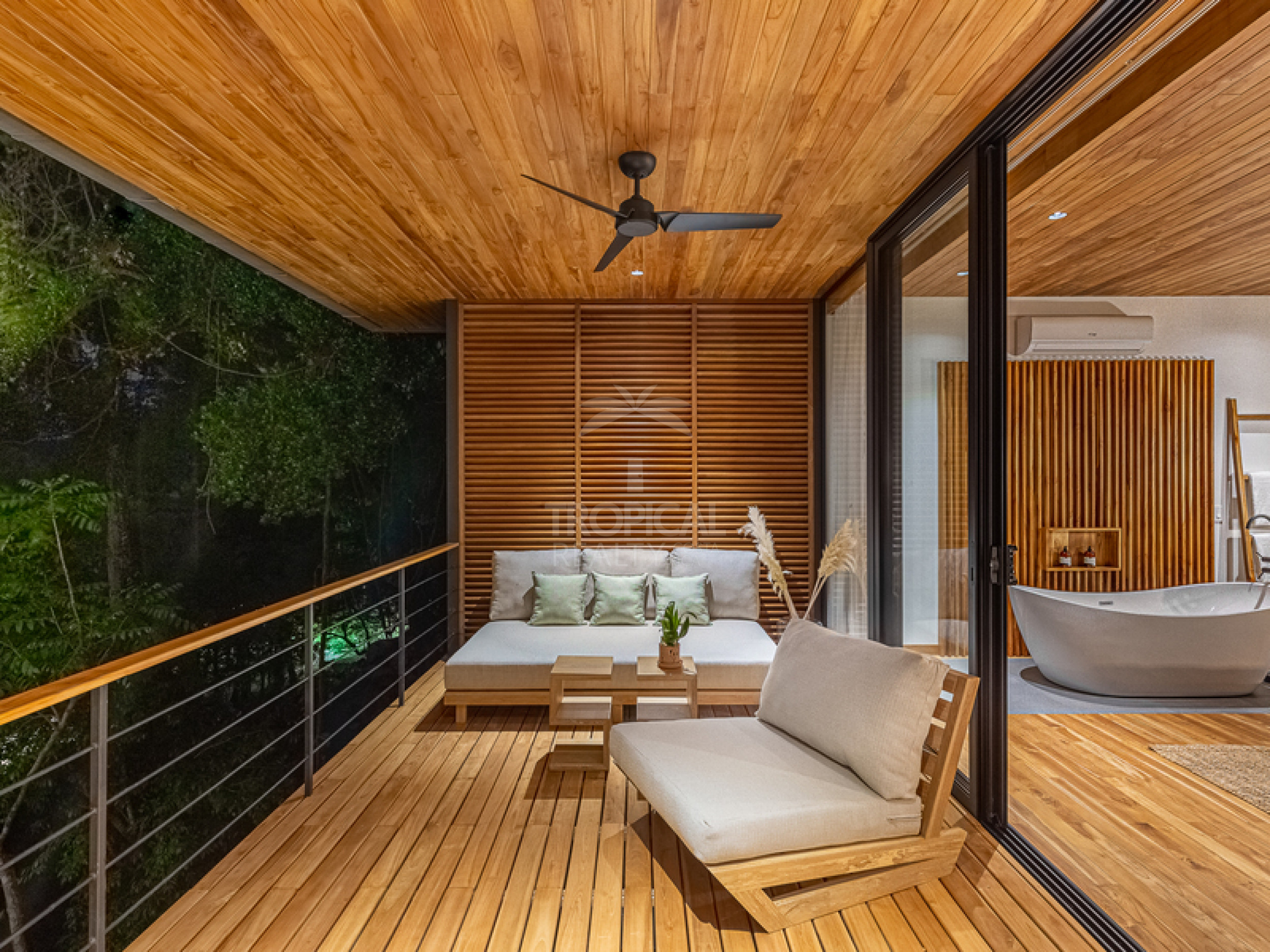 Luxury Ocean View Villa in Santa Teresa – Contemporary Design, Privacy & Tropical Living