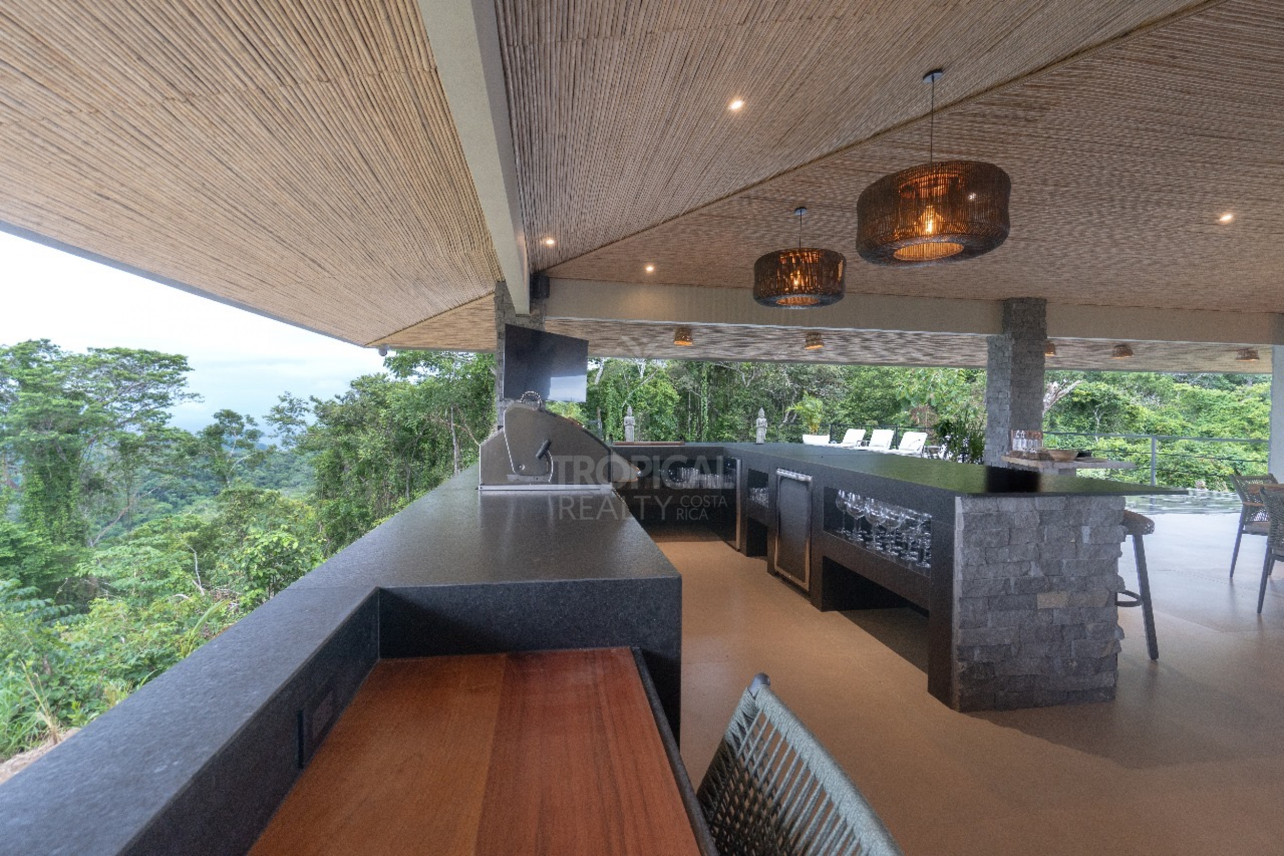 Luxury Residence with Infinity Pool and 360° ocean views in Costa Rica's "Blue Zone"