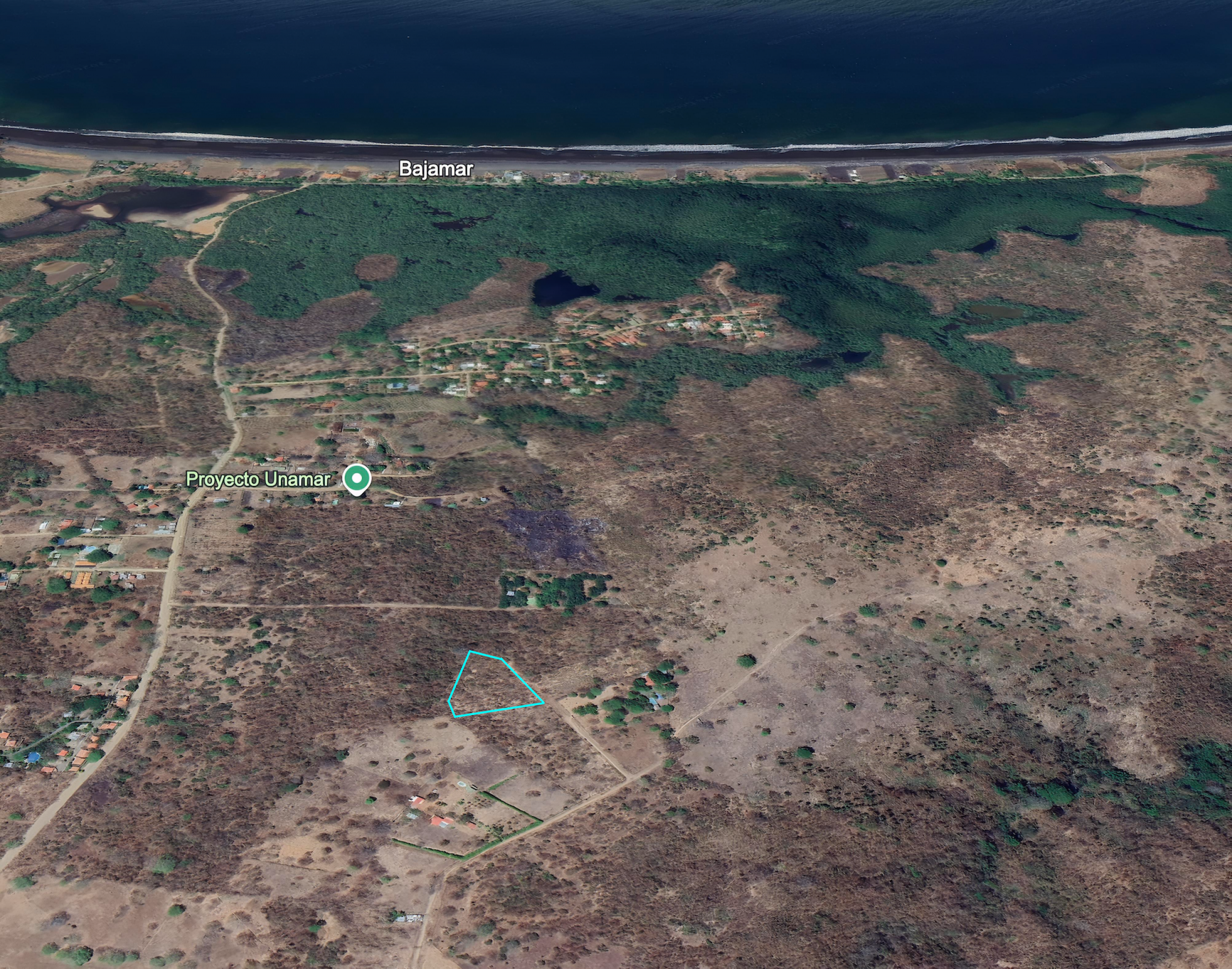 10,000 m² Lot for Sale in Bajamar – Near the Beach with High Development Potential