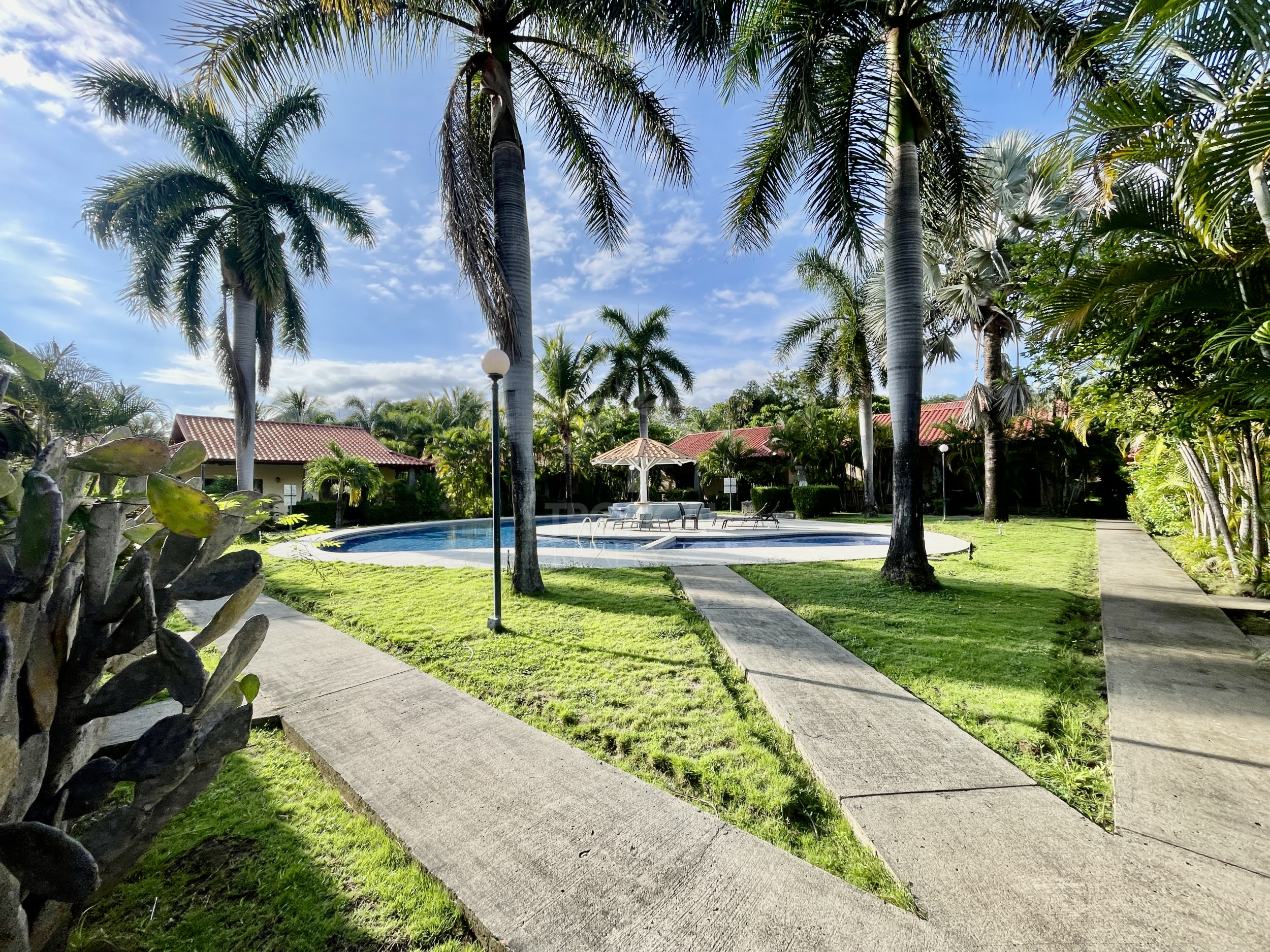 Turnkey Luxury Villa in Playa Potrero & Penca– High-Return Investment on Guanacaste’s Golden Coast