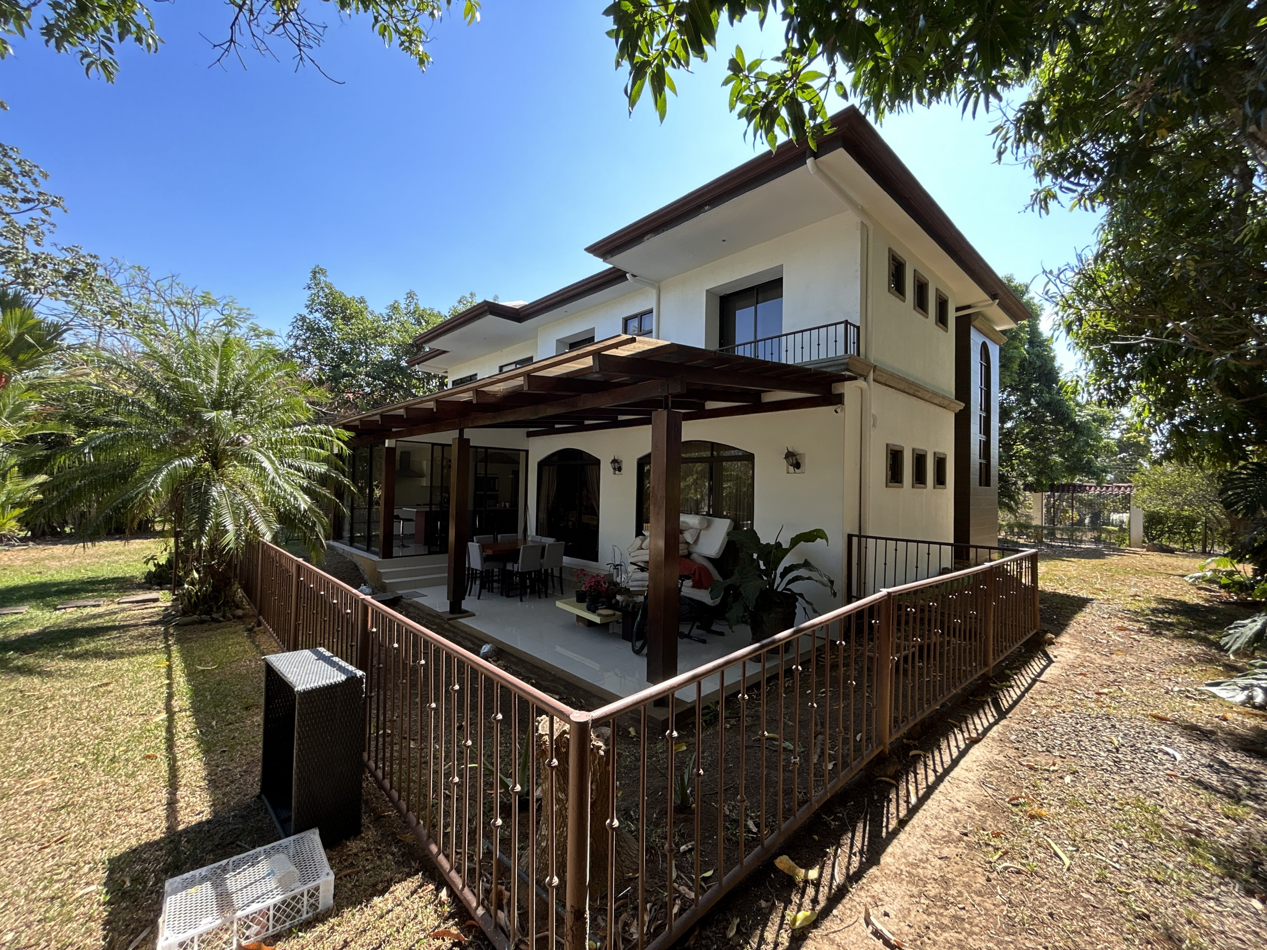 Experience Paradise: Your Dream Home Awaits in a Serene Oasis Garita Alajuela