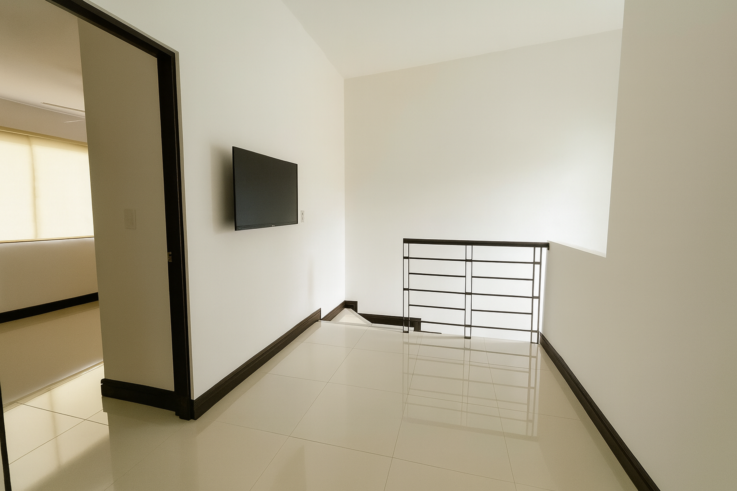 Contemporary Townhouse for Sale – Guachipelín, Escazú | $290,000 USD
