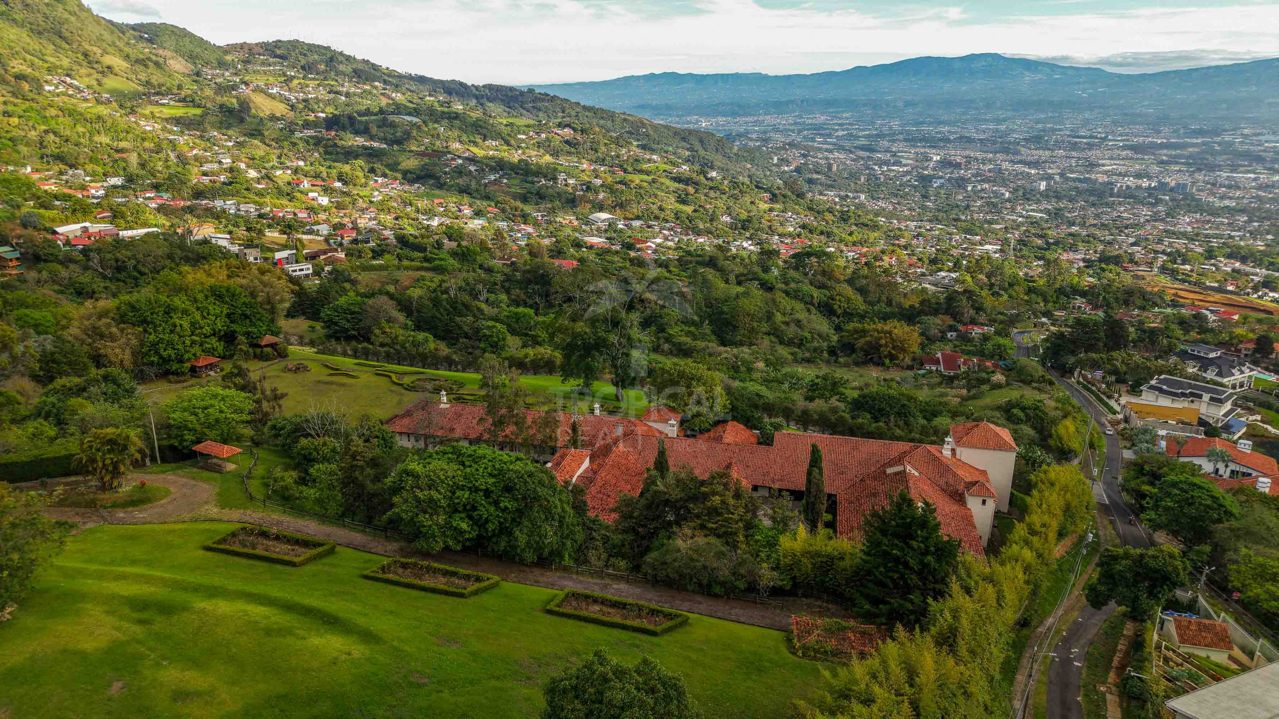 Las Catalinas de Pico Blanco – Costa Rica's Iconic Mountain Estate