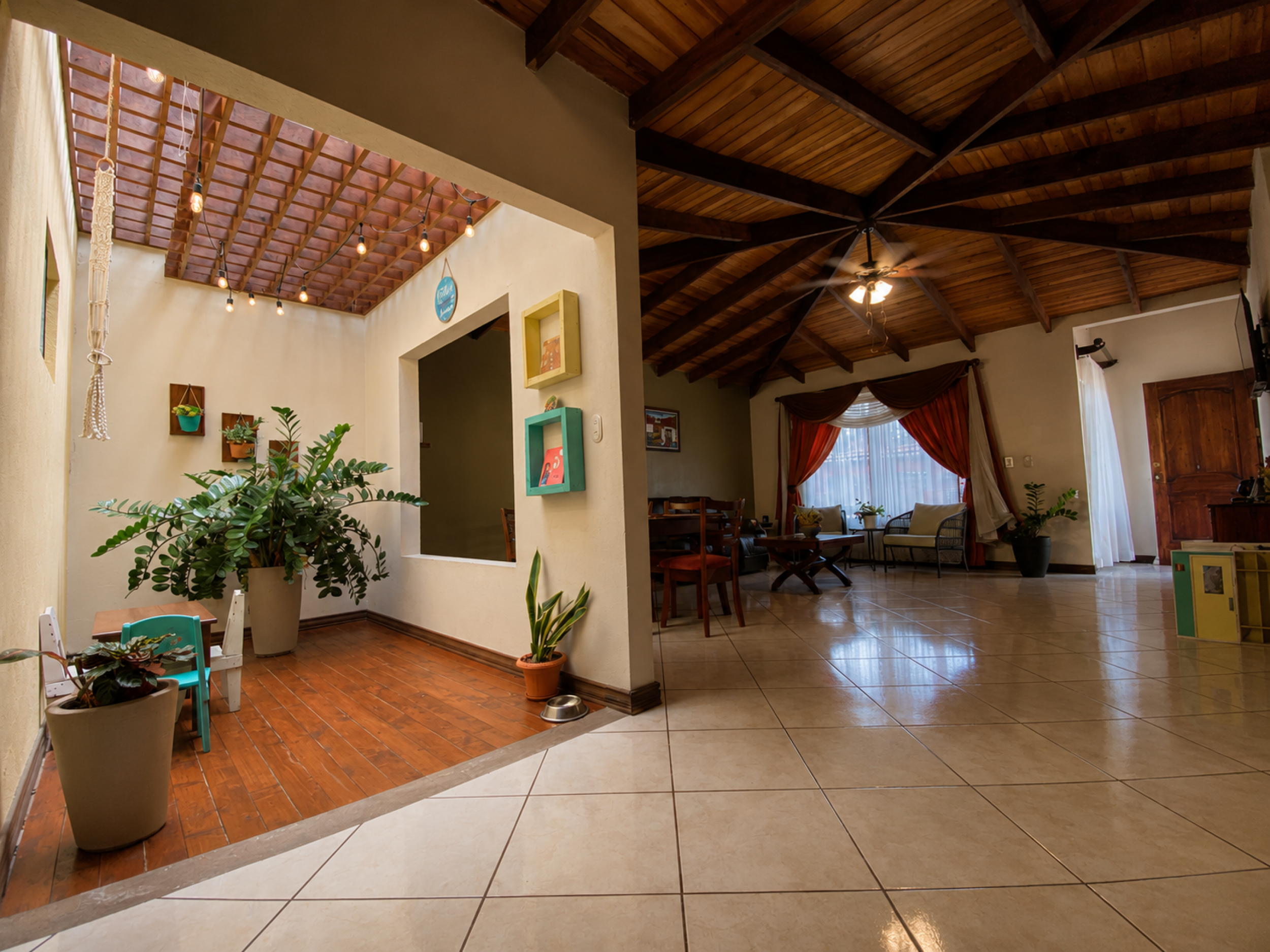 Independent One-Story Home for Sale in La Guácima – Comfort, Privacy & Strategic Location