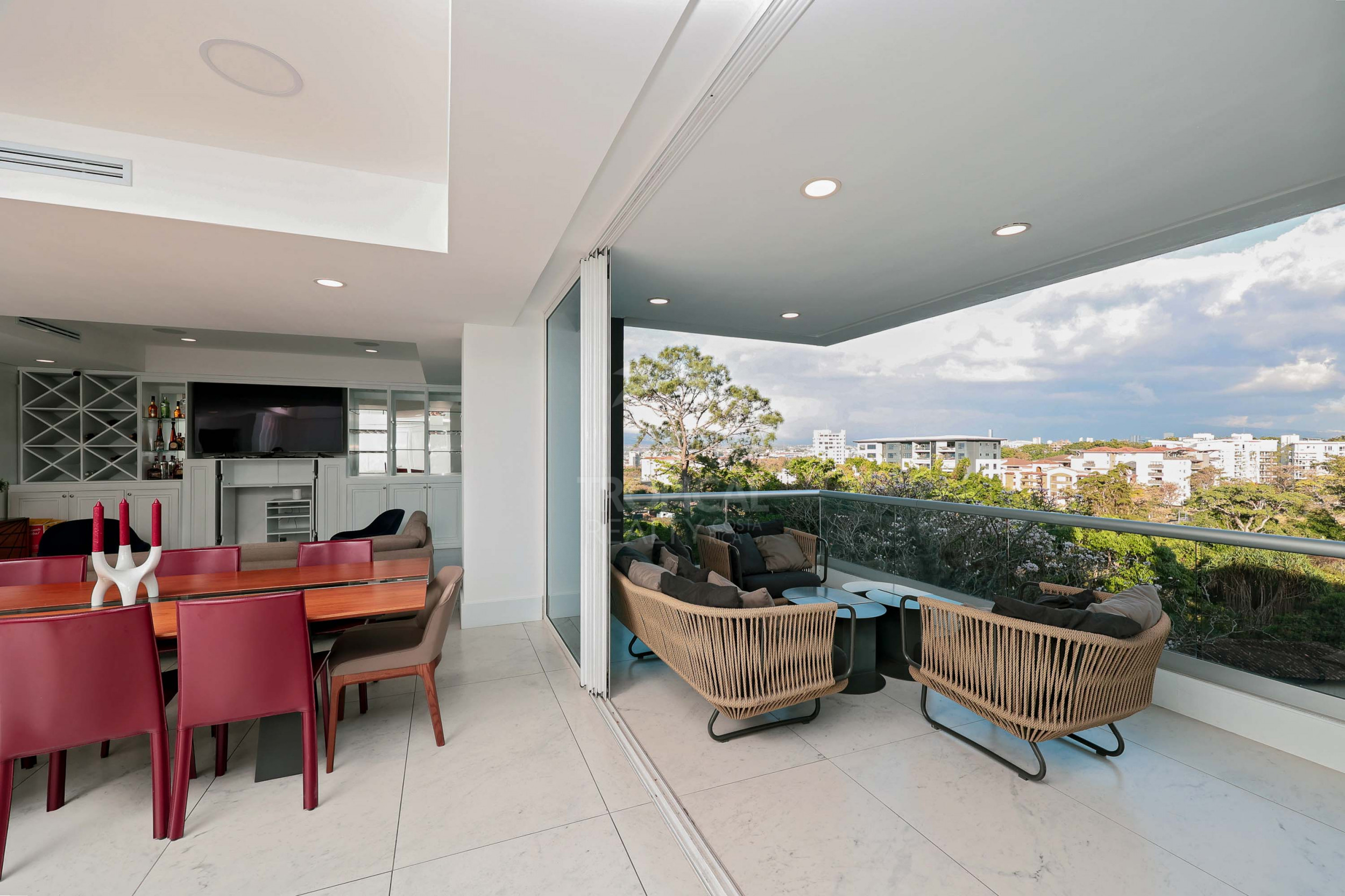 Luxury Penthouse for Sale in Escazú – Panoramic Terrace Near La Paco