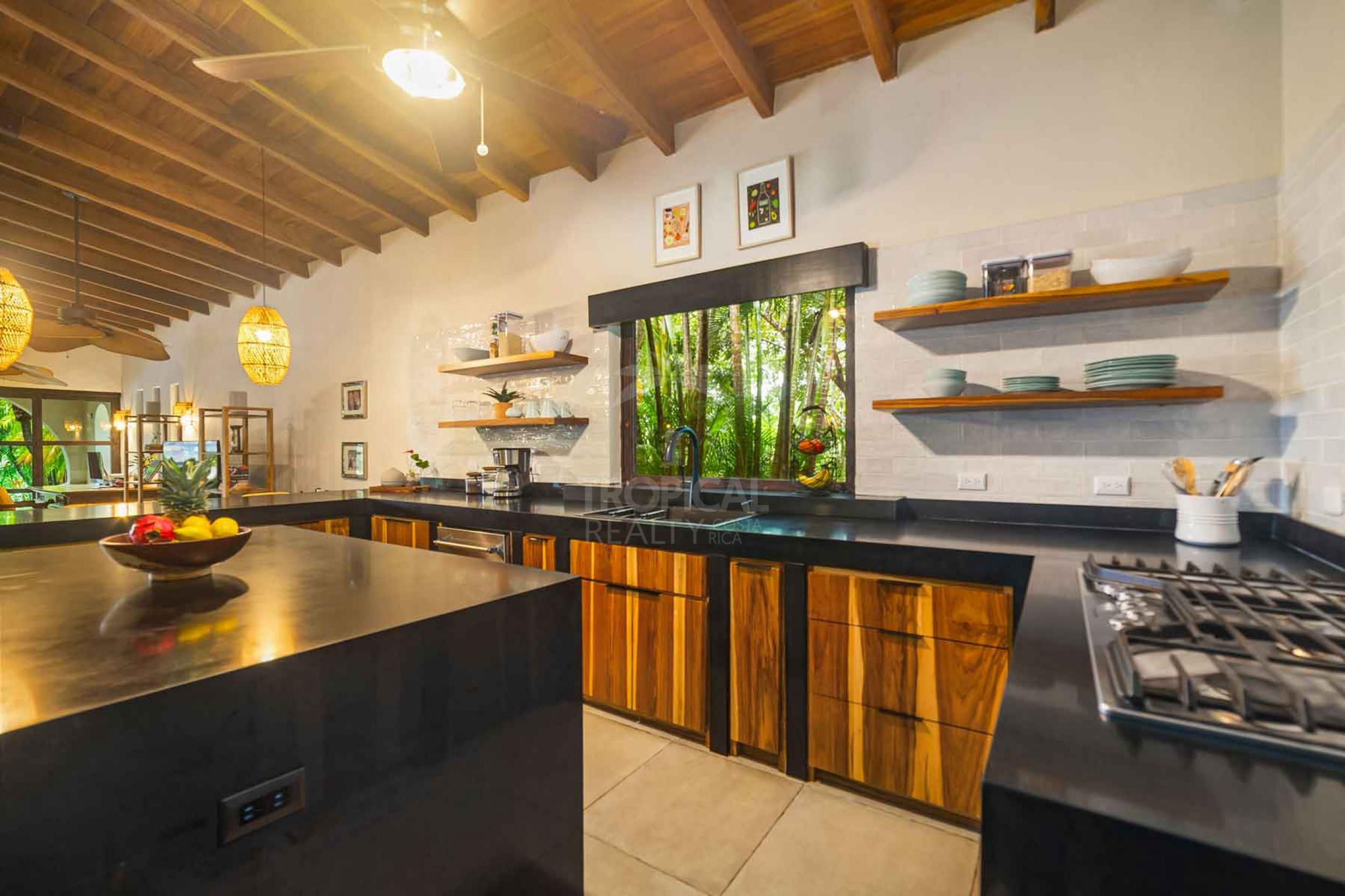Villa Meridiana – Sustainable Luxury Estate with Ocean Views in Guanacaste