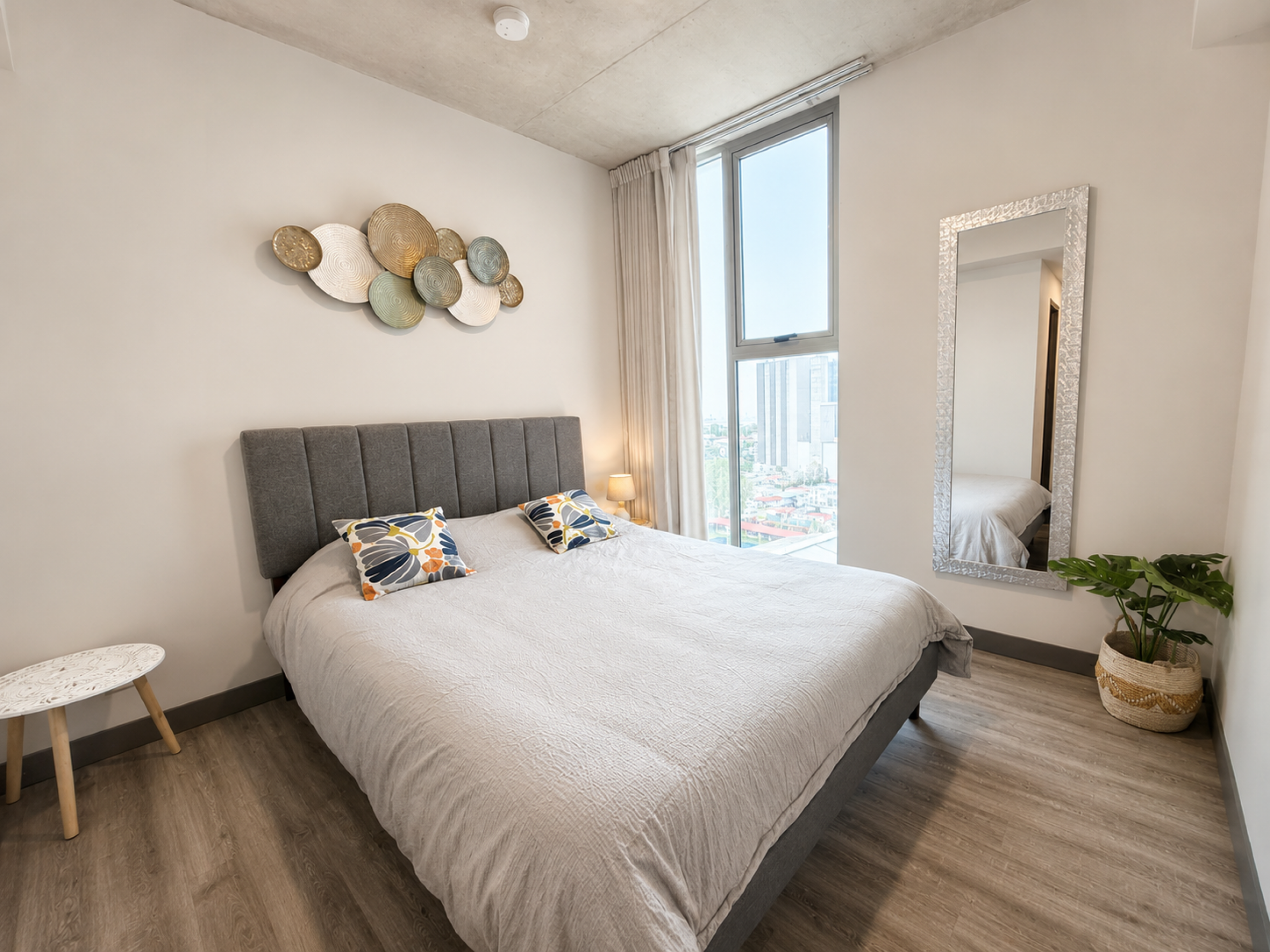 Fully Furnished Apartment for Rent in Secret Sabana Tower – Modern Living in a Prime Location