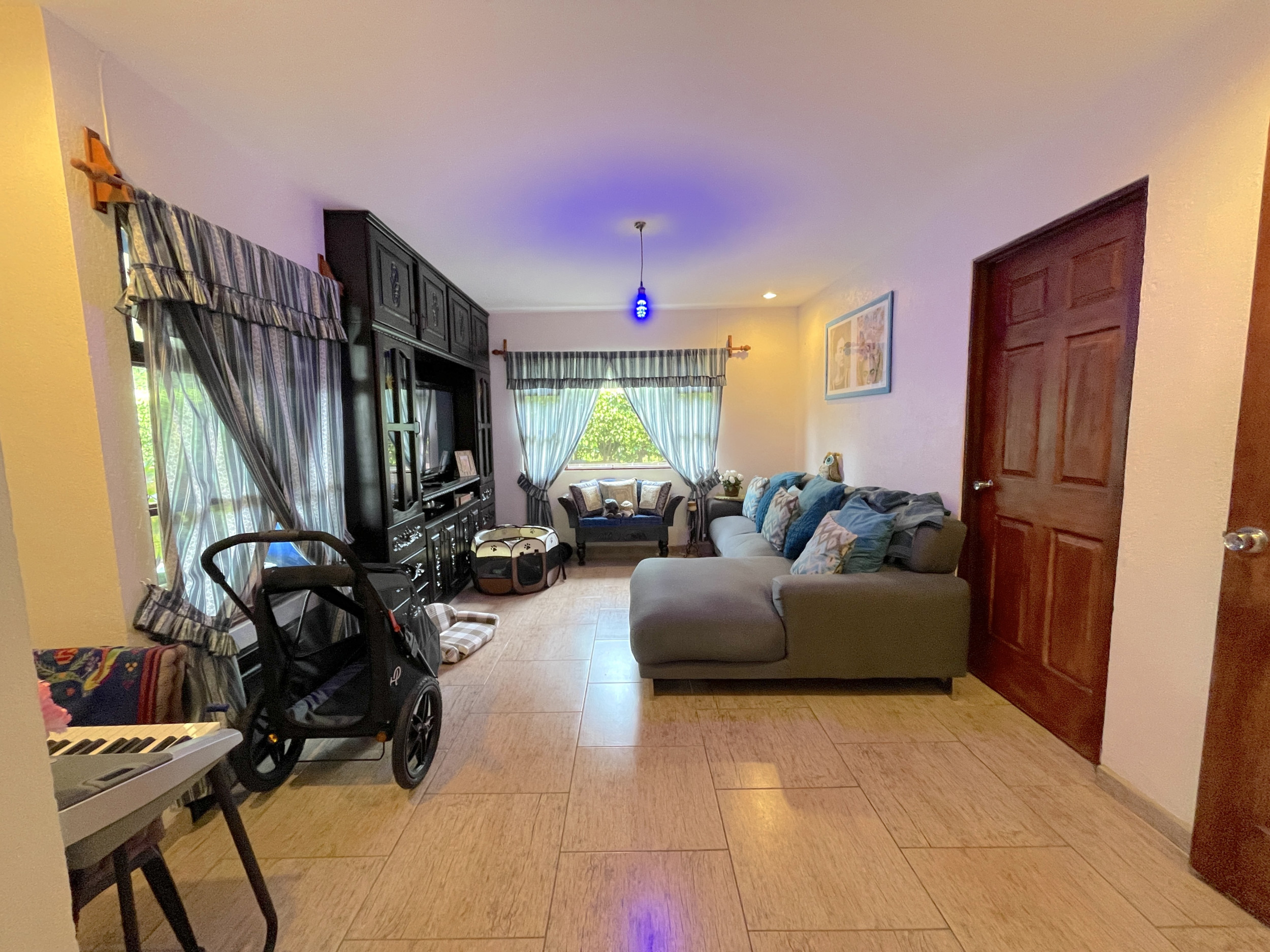 SOLD Charming Single-Story Residence in Los Reyes La Guacima: Your Ideal Home Awaits!