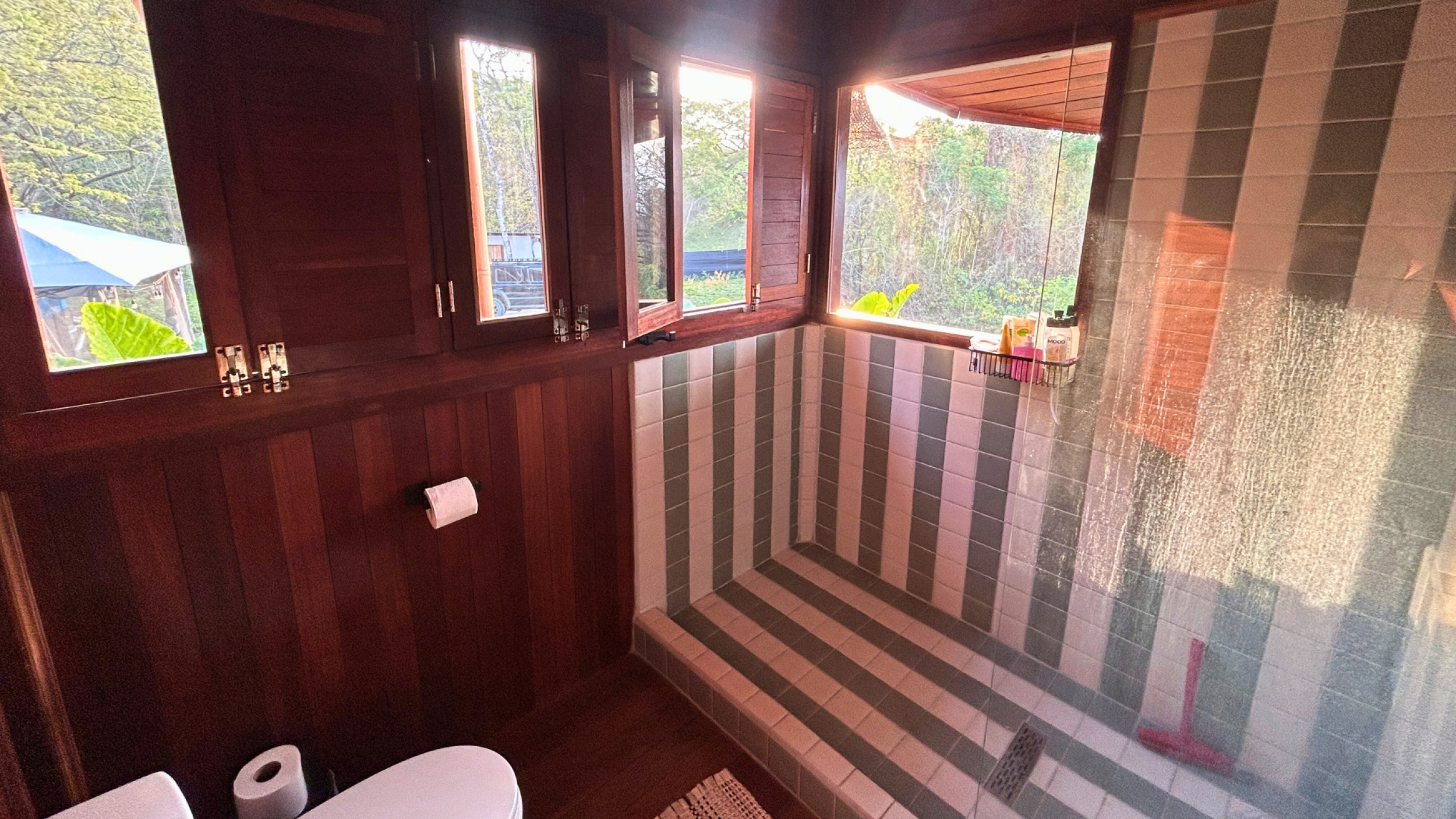 Turnkey Mountain View Home for Sale in Playa Hermosa, Santa Teresa – Prime Location Near the Beach