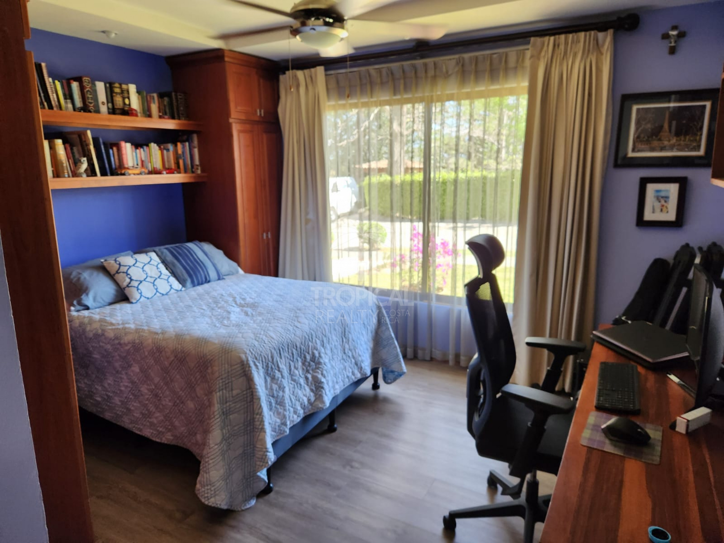 Single-Story Home for Sale in Bosque Dorado Condominium, Santa Ana – SOLD