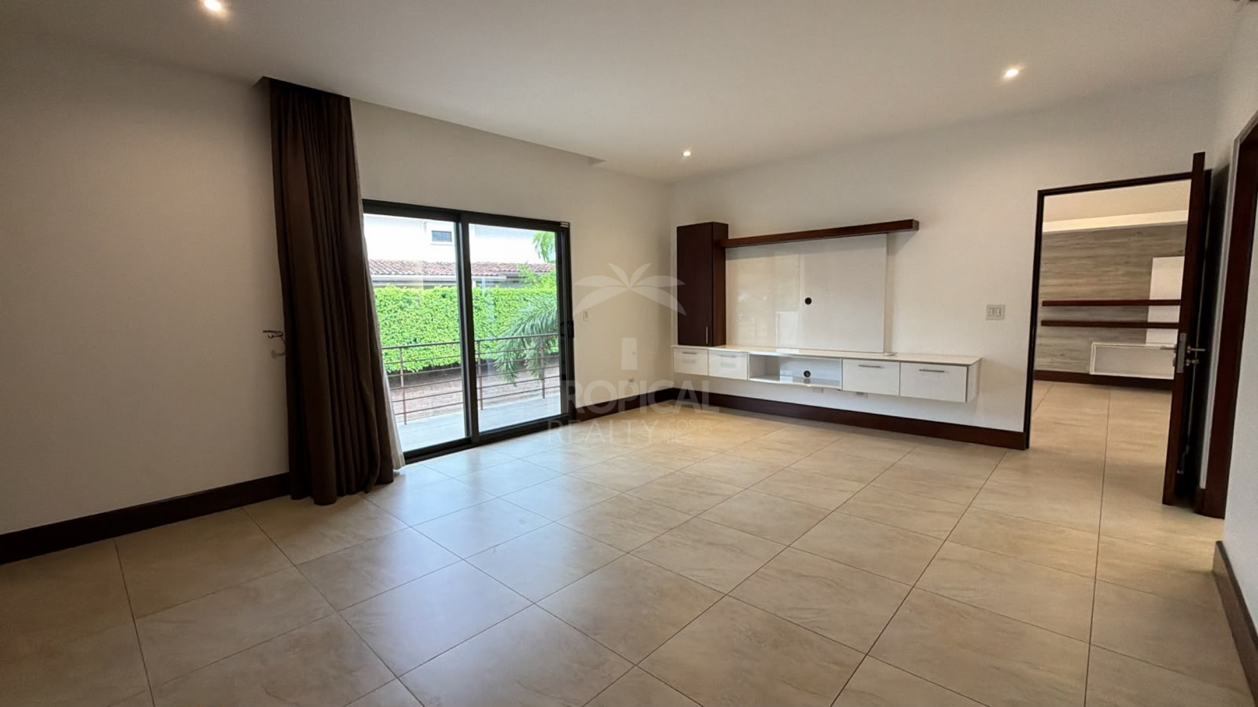 Luxury Living at Lomas del Valle Condominium