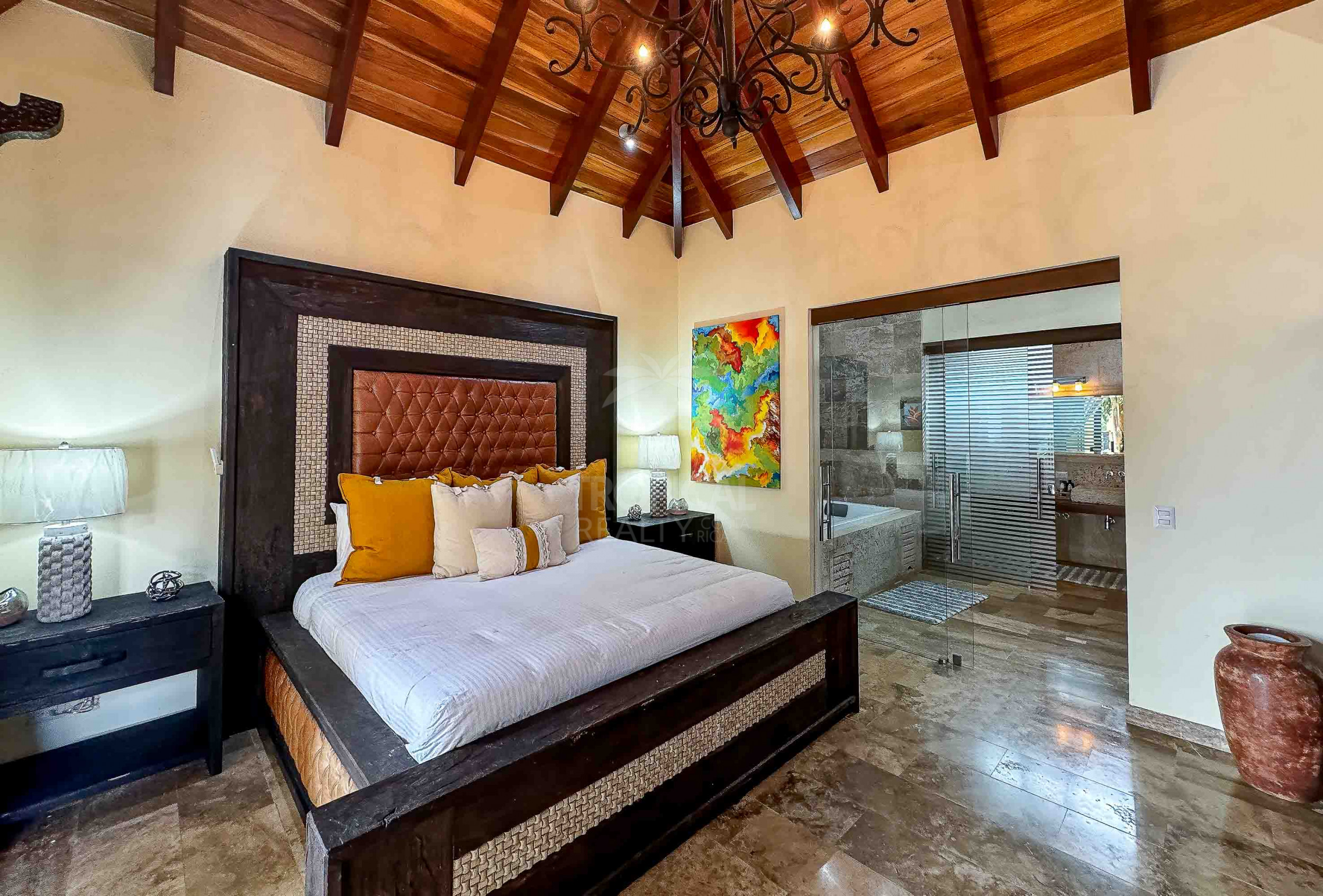 Grand Luxury Estate – Rancho Villa Verde