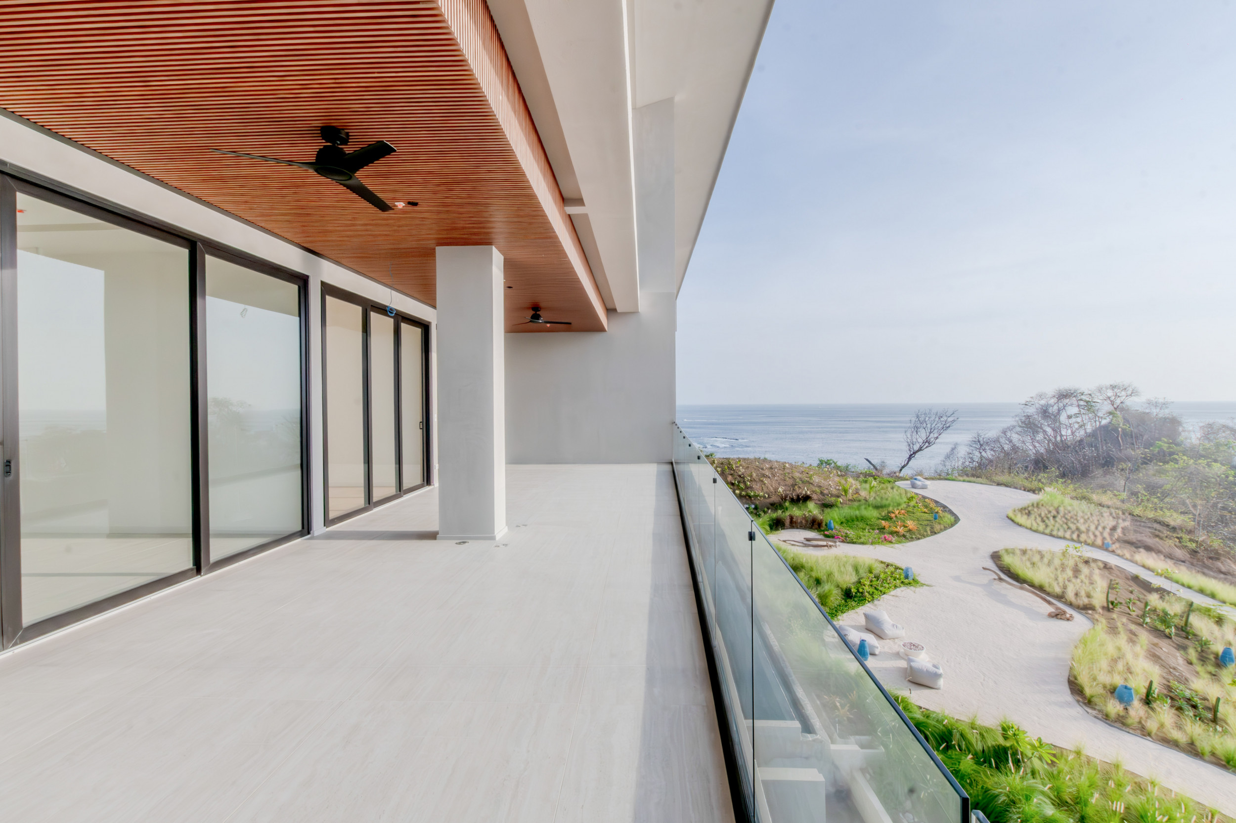 Luxurious Beachfront Apartment for Sale in Herradura, Puntarenas: Nerea Apartments