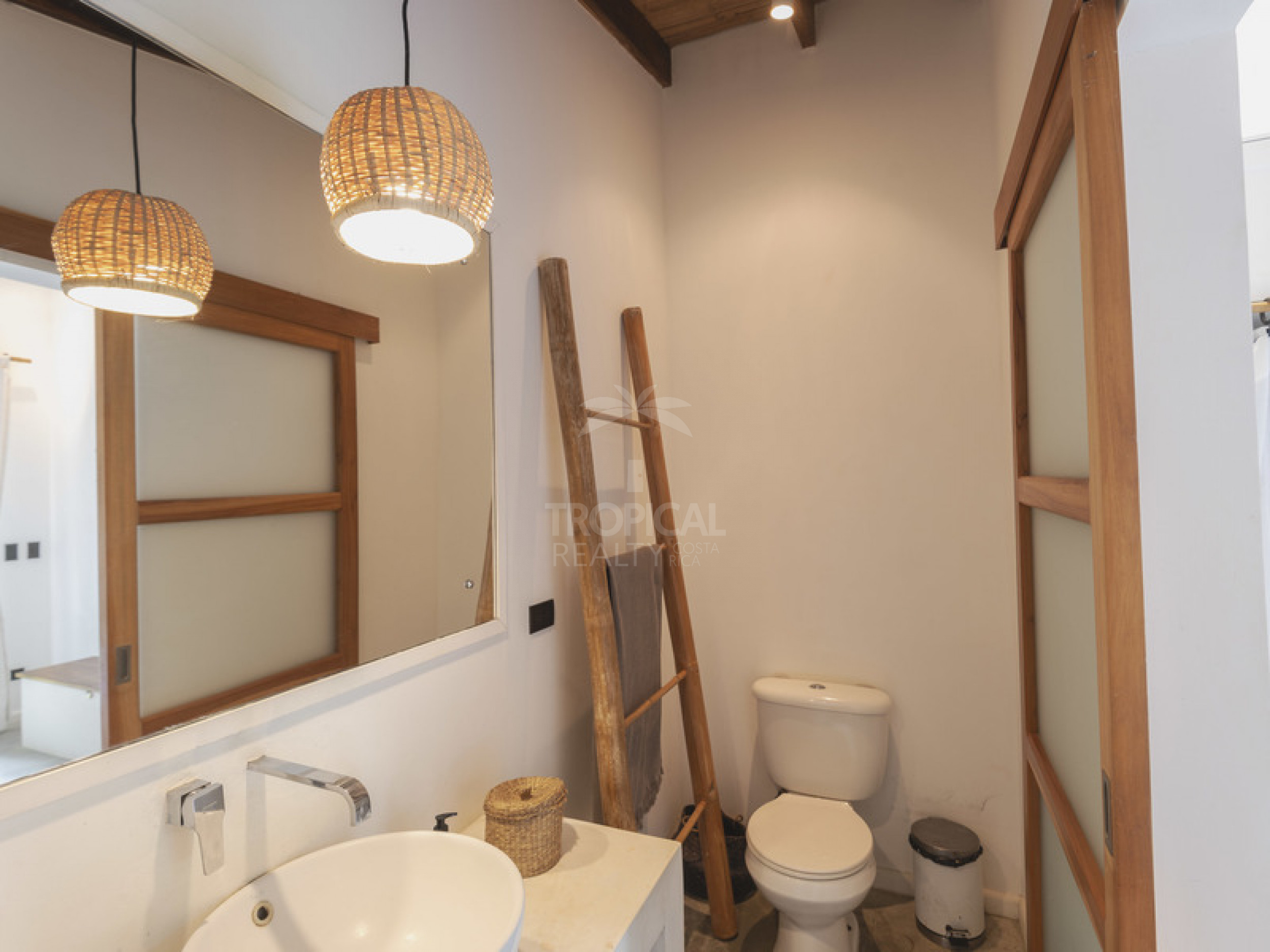 Modern beach home for Sale in Santa Teresa | Contemporary Design and Prime Location
