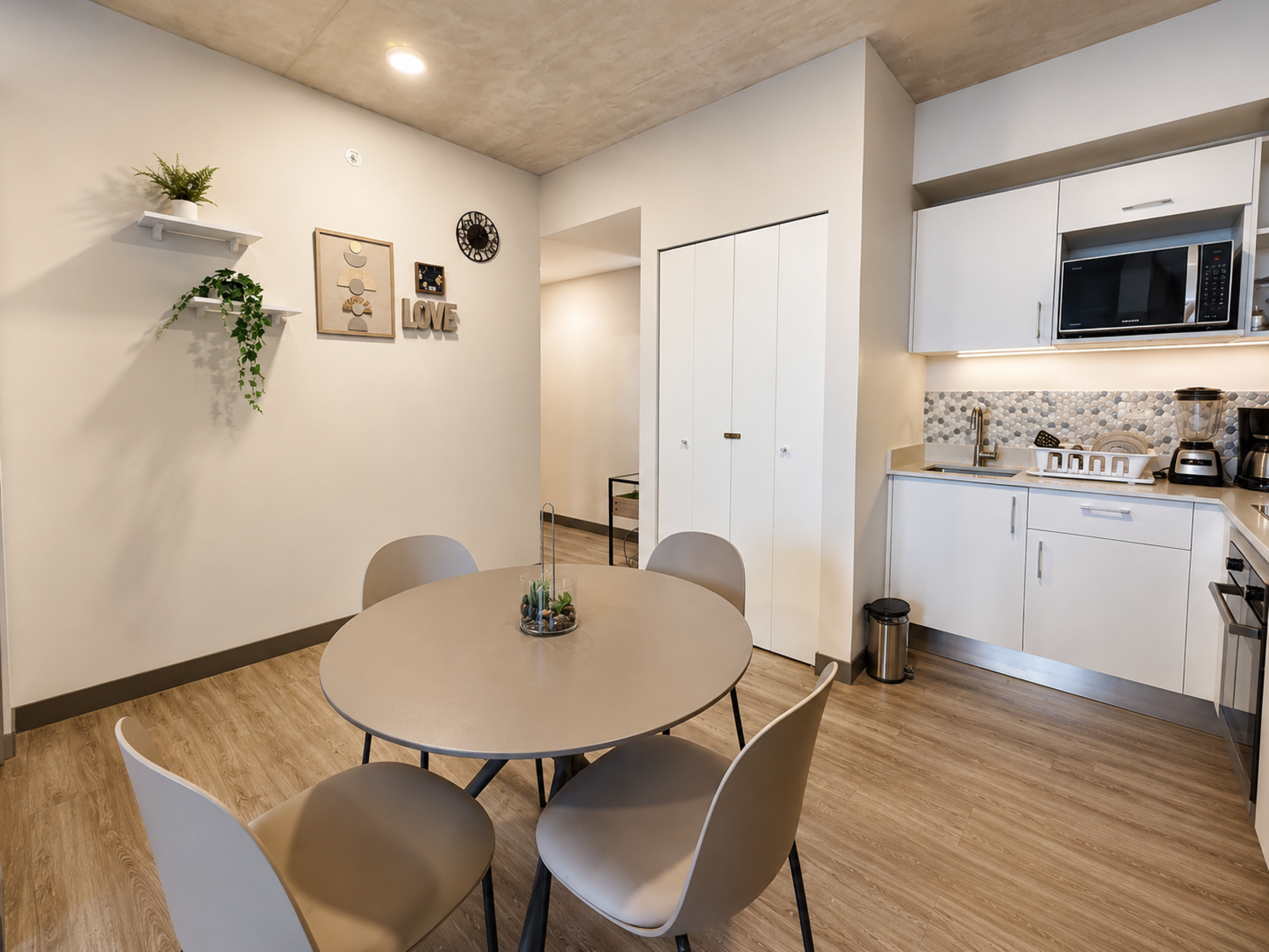Fully Furnished Apartment for Rent in Secret Sabana Tower – Modern Living in a Prime Location