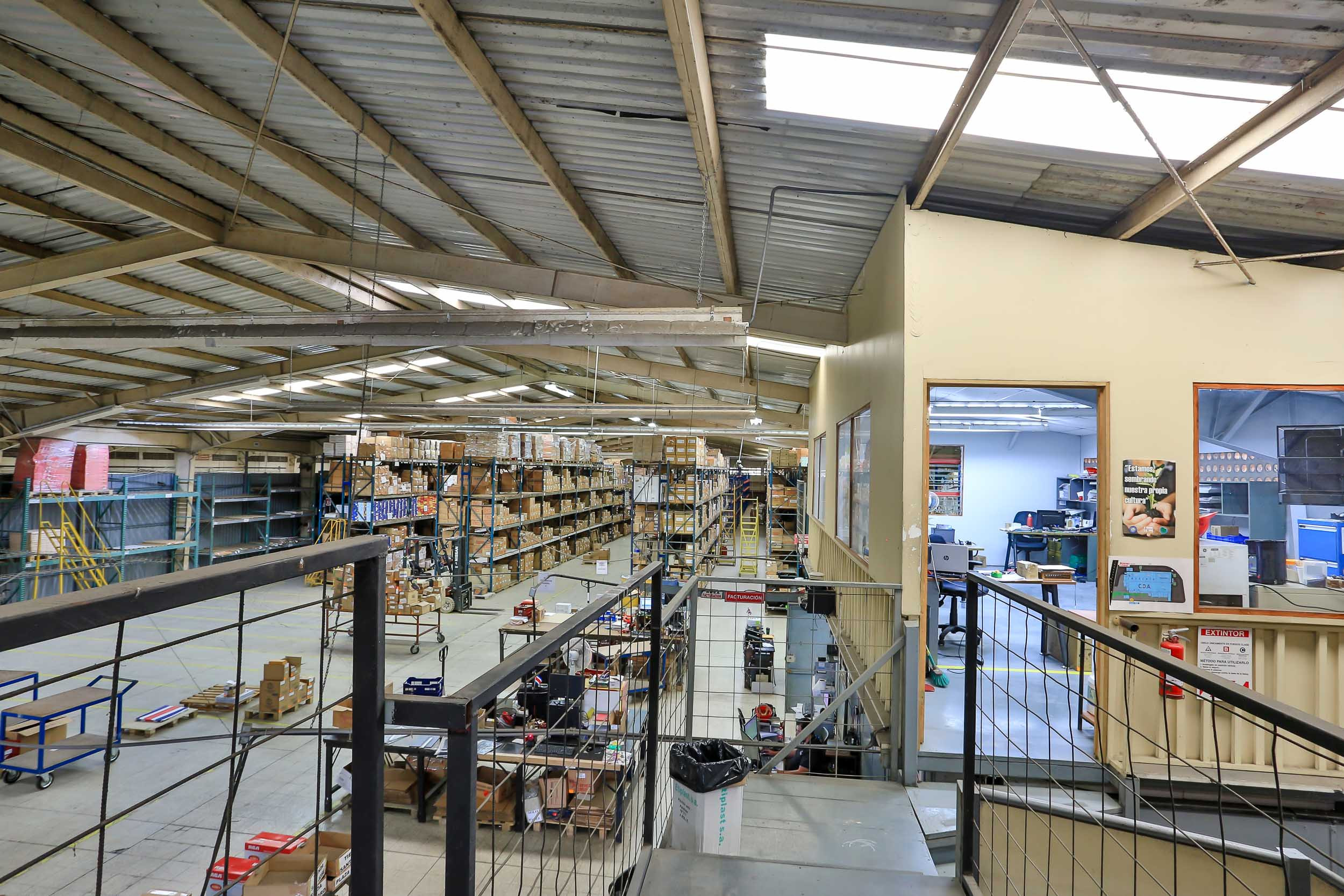 Warehouse for Business Expansion in Guadalupe