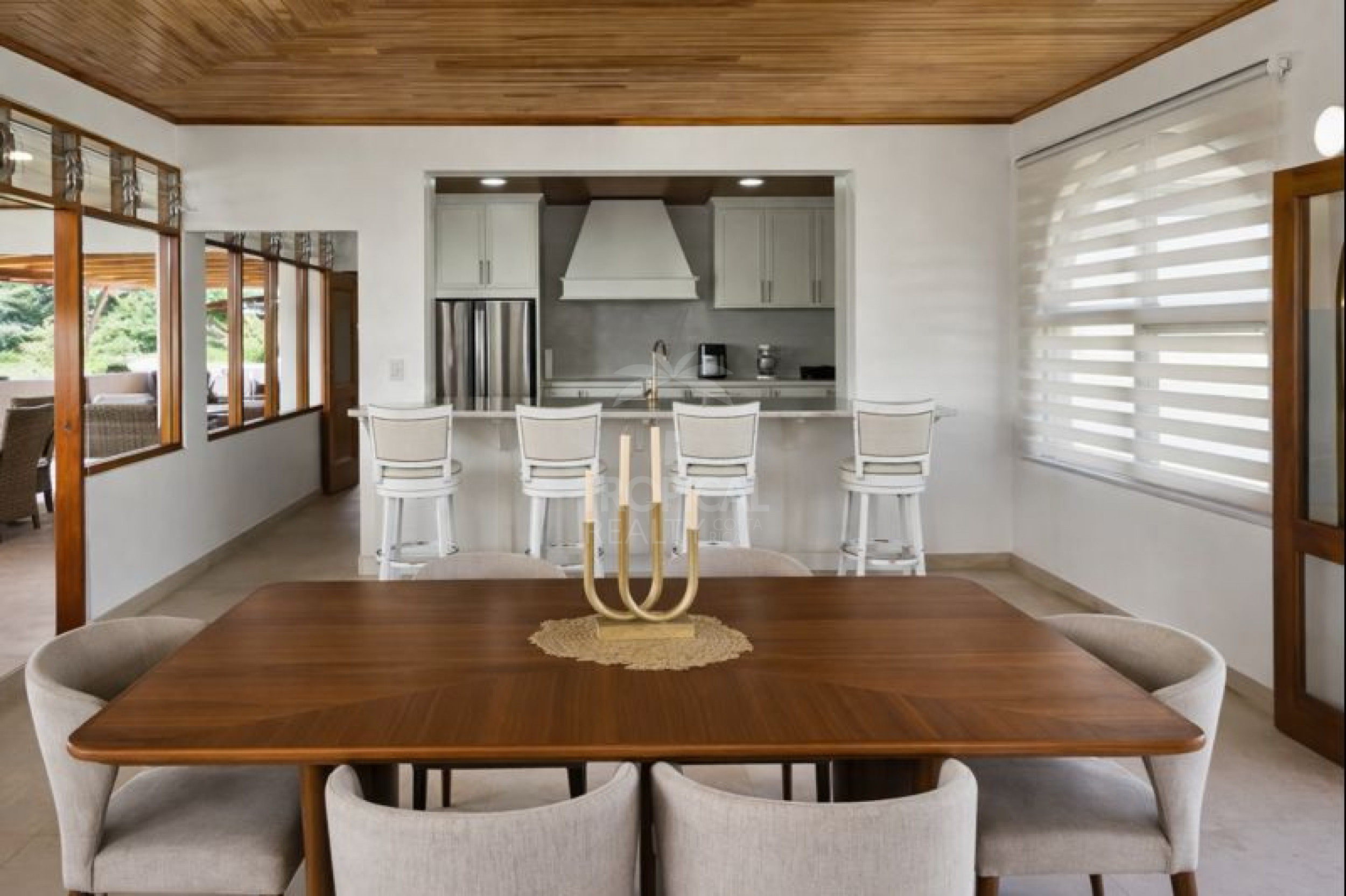 Luxury One-Story Home in Escazú | 5 En-Suite Bedrooms | $695,000 USD