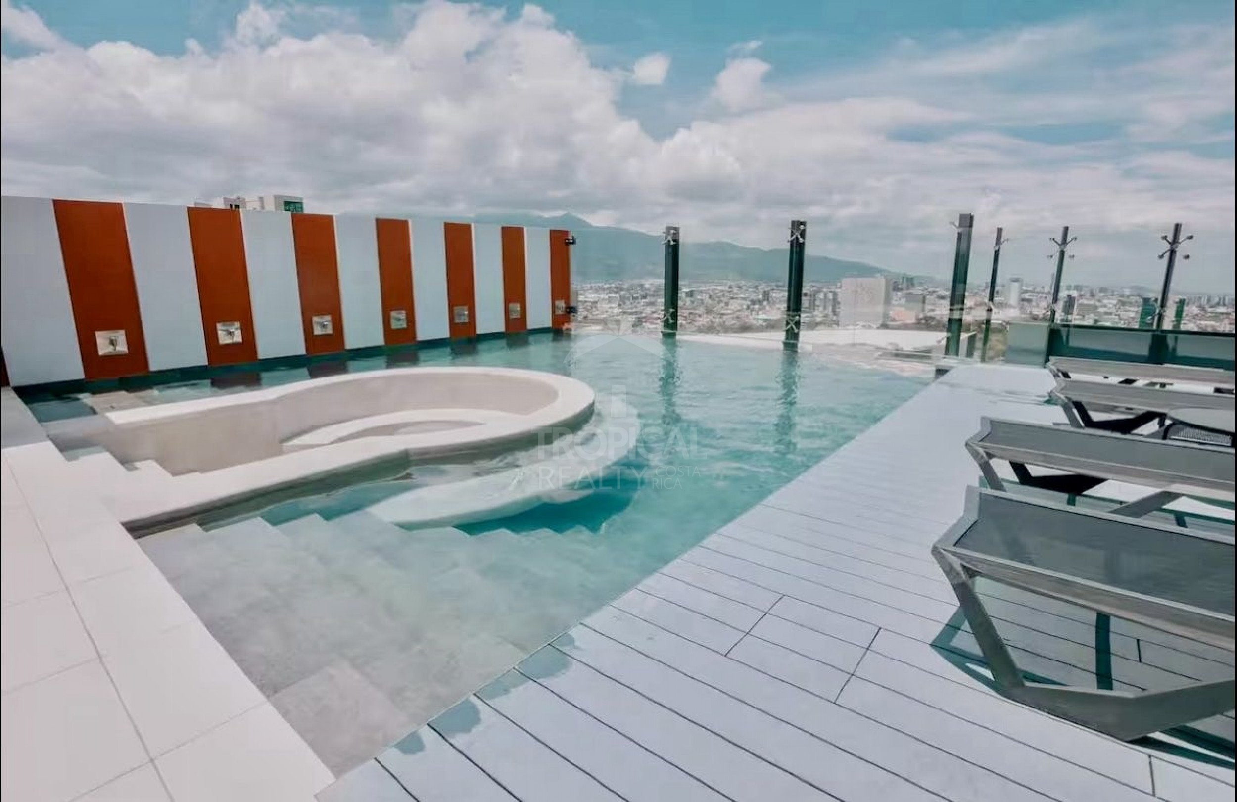 For rent Modern Penthouse in Barrio Escalante | Urban Living with Panoramic Views