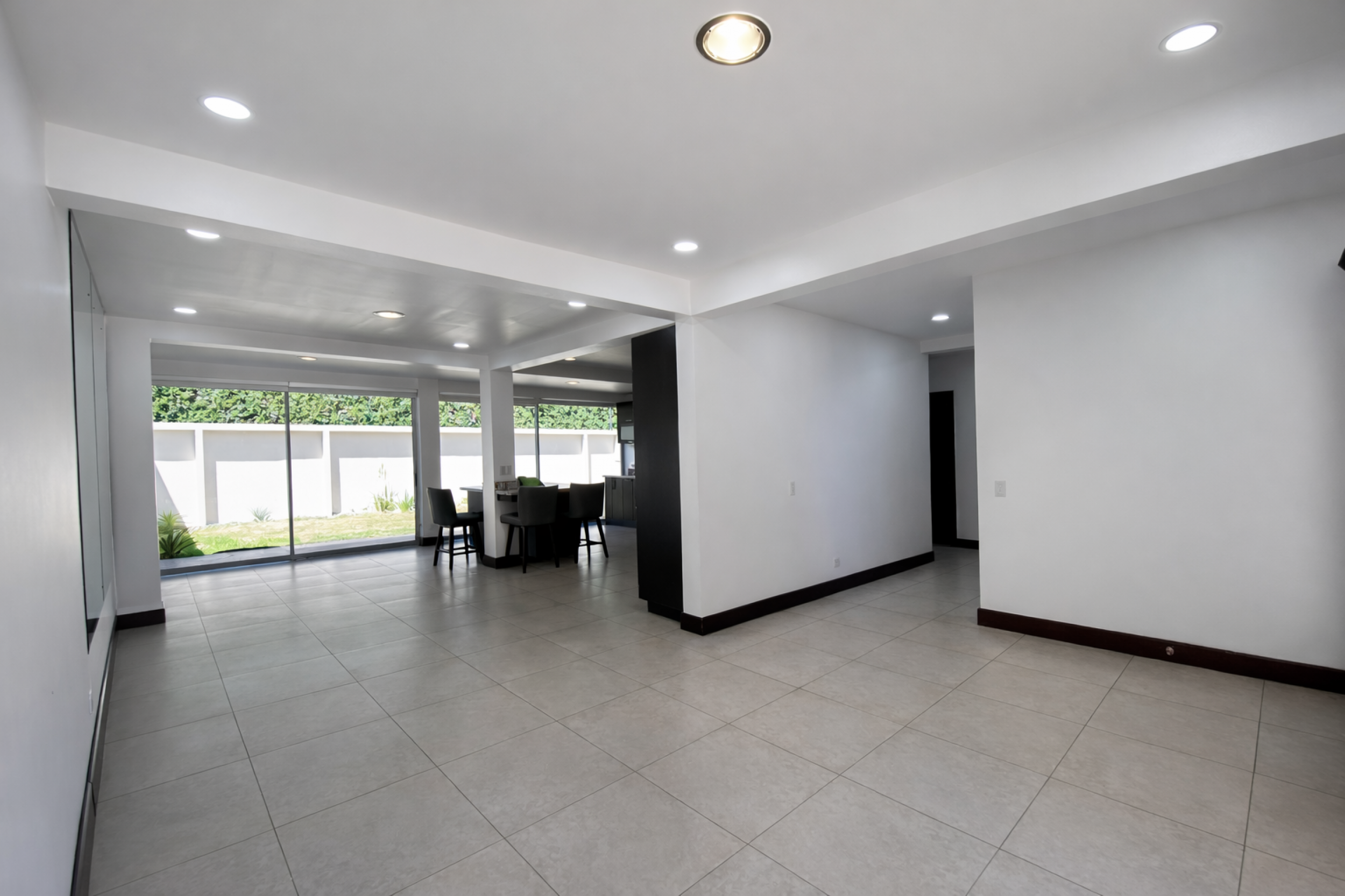Modern Two-Story Home for Rent in La Rambla – Panasonic Area, Alajuela