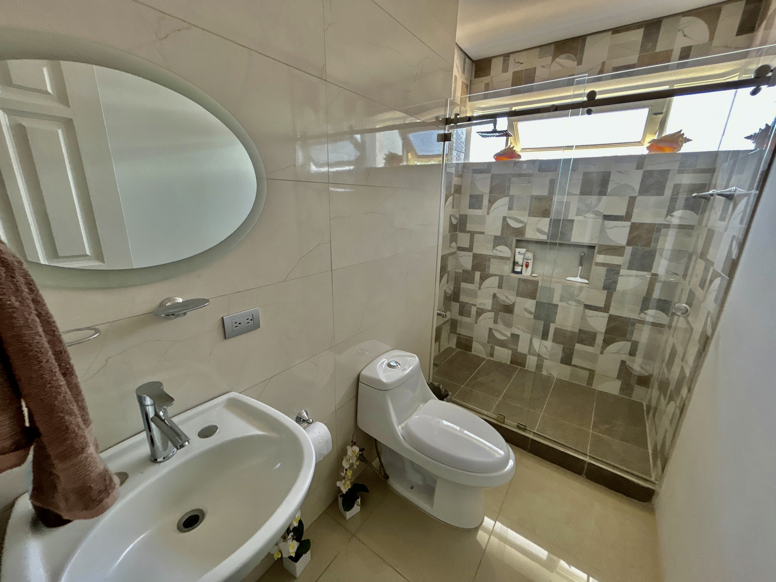 House for sale in Hacienda Los Reyes, boasting a prime location and outstanding features. SOLD