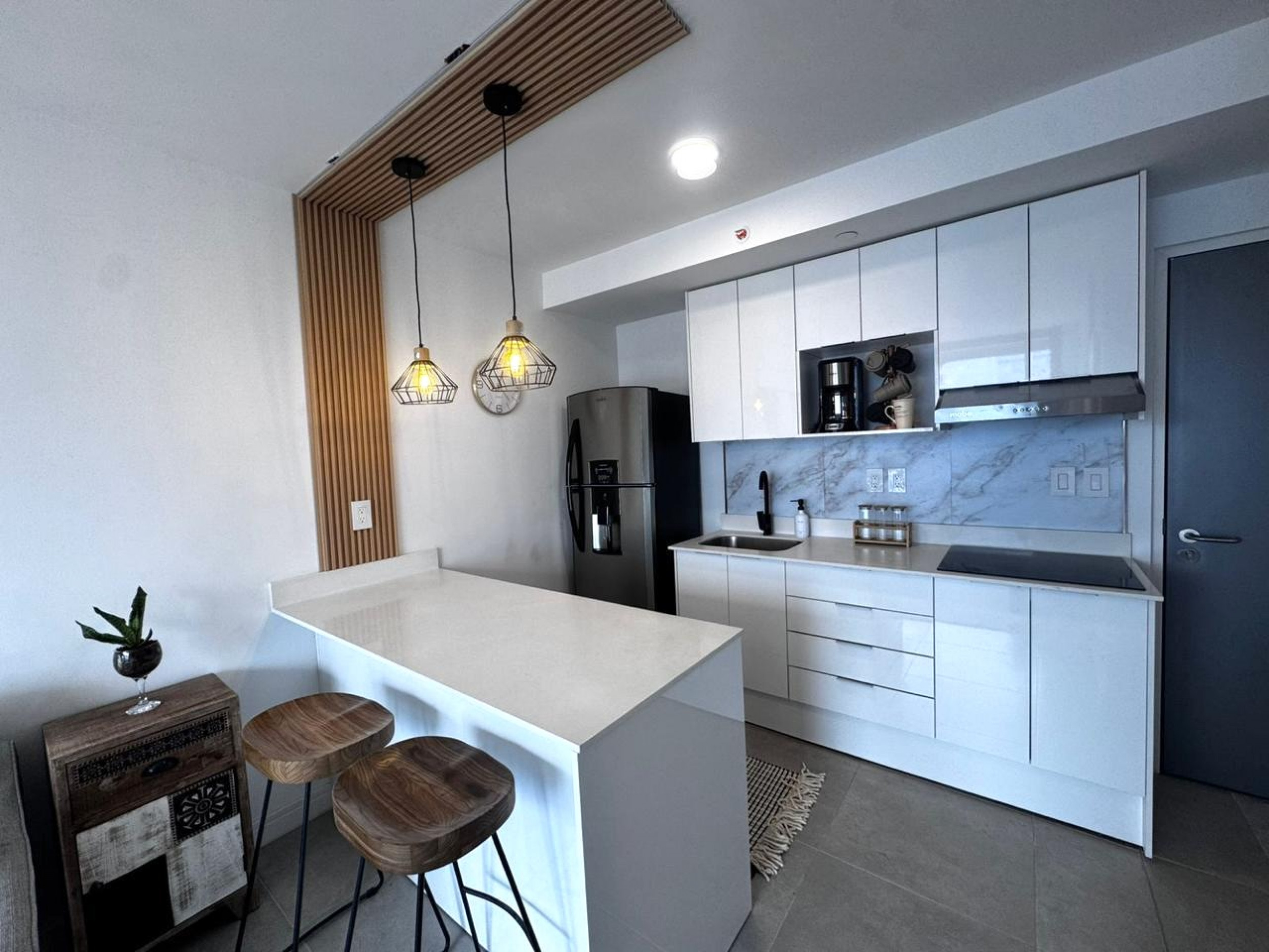 For sale Furnished Condo with Stunning Views in Rohrmoser, Sky Garden (RENTED)