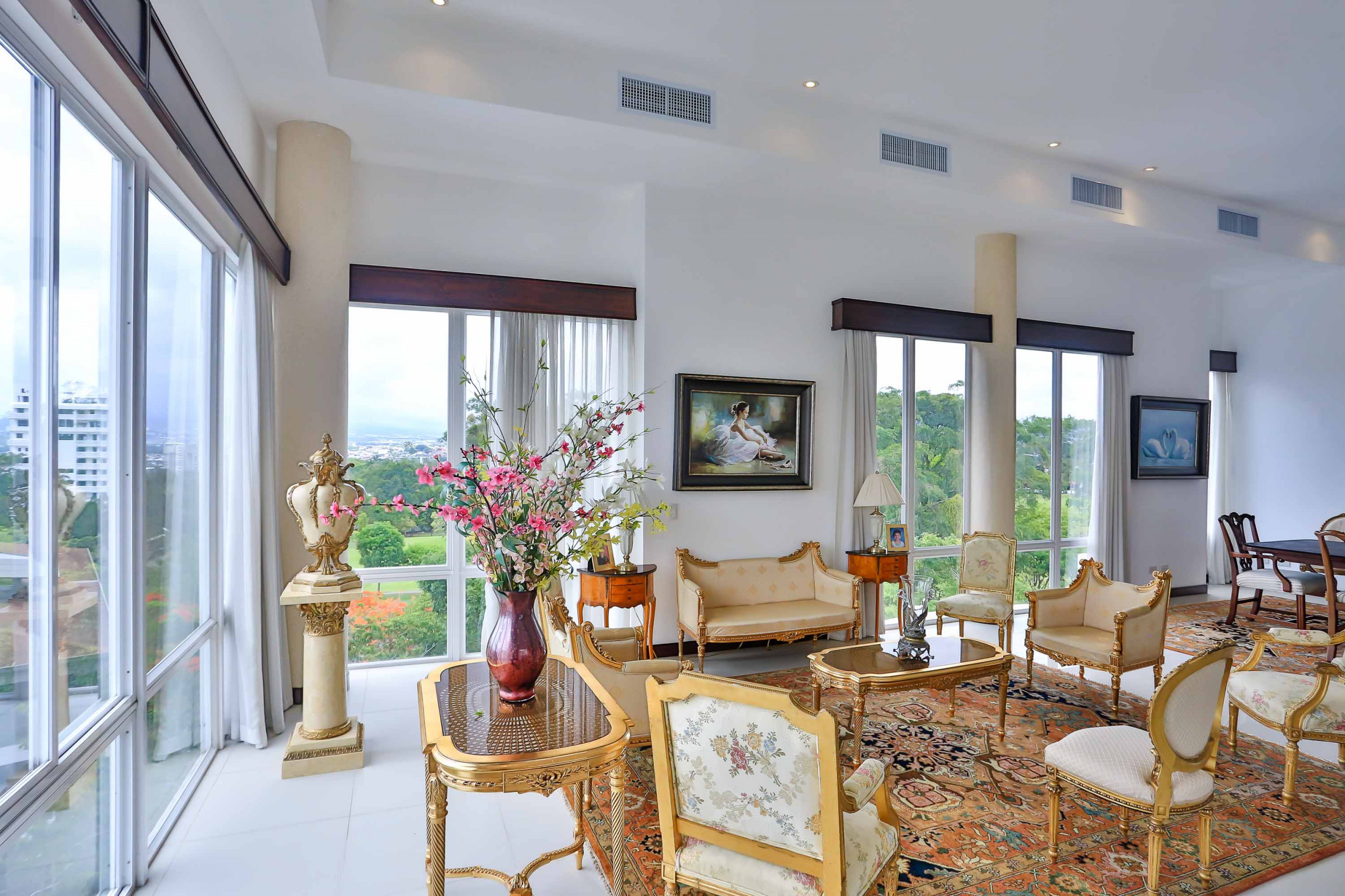 Penthouse for Sale in Escazú, Torres del Country SOLD