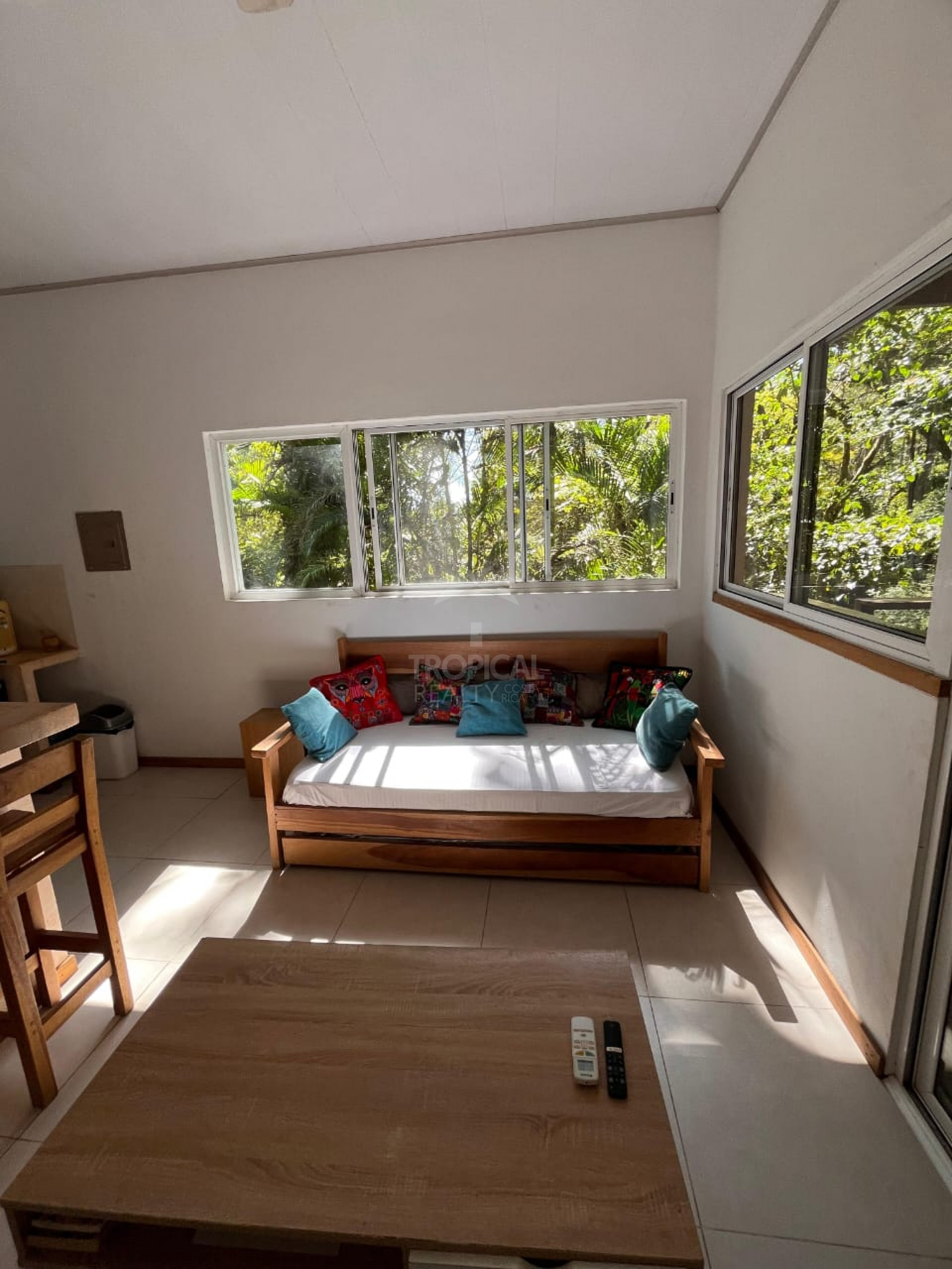 Apartment for Rent in Santa Teresa – Prime Location Near the Beach