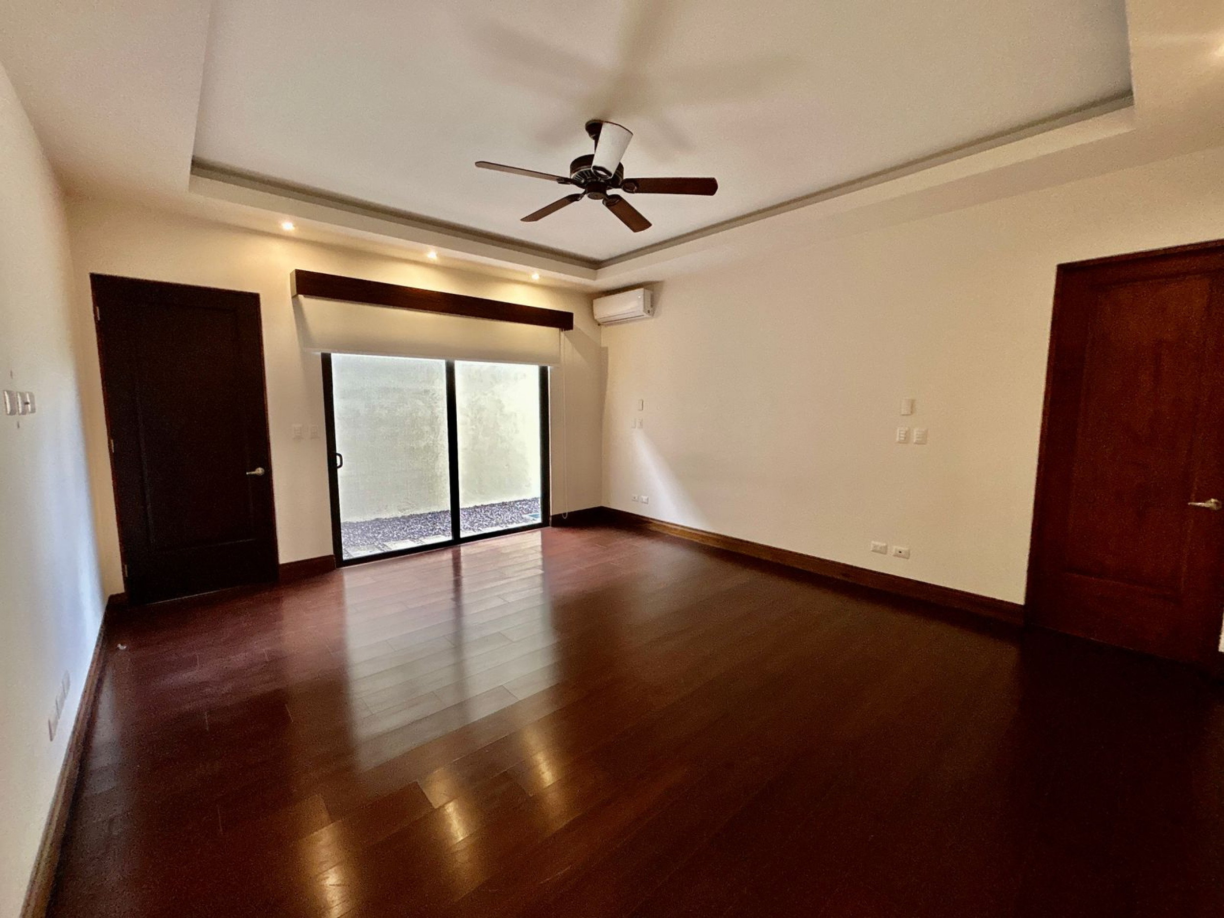 Charming Condo Home in Lindora, Santa Ana SOLD