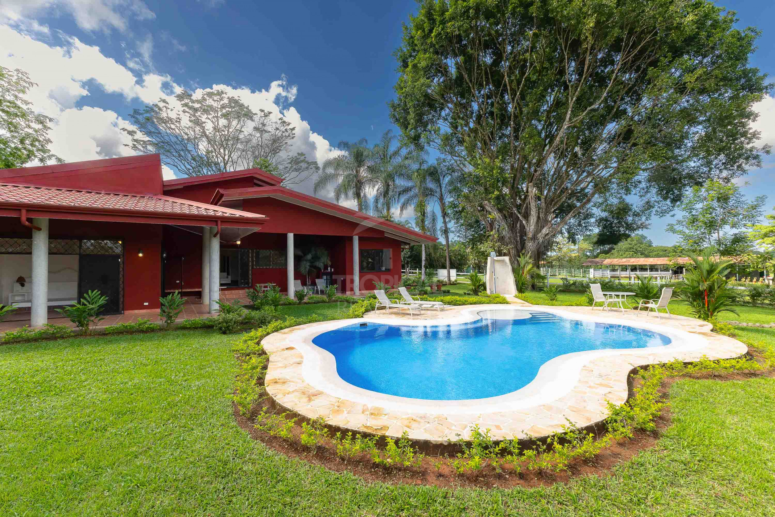 Luxury Nature Estate with Pool on 45 Acres in Naranjito – Near Manuel Antonio | $1,499,000