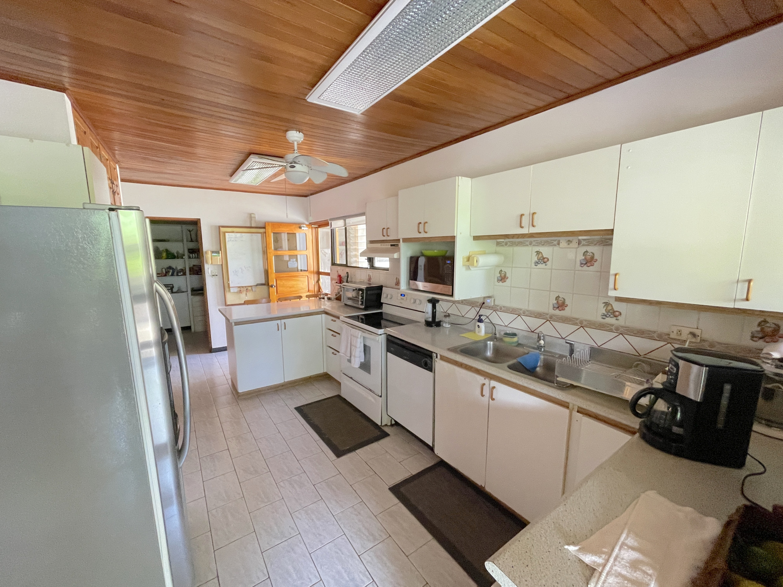 For Sale, Single-Story House with Pool Los Reyes SOLD