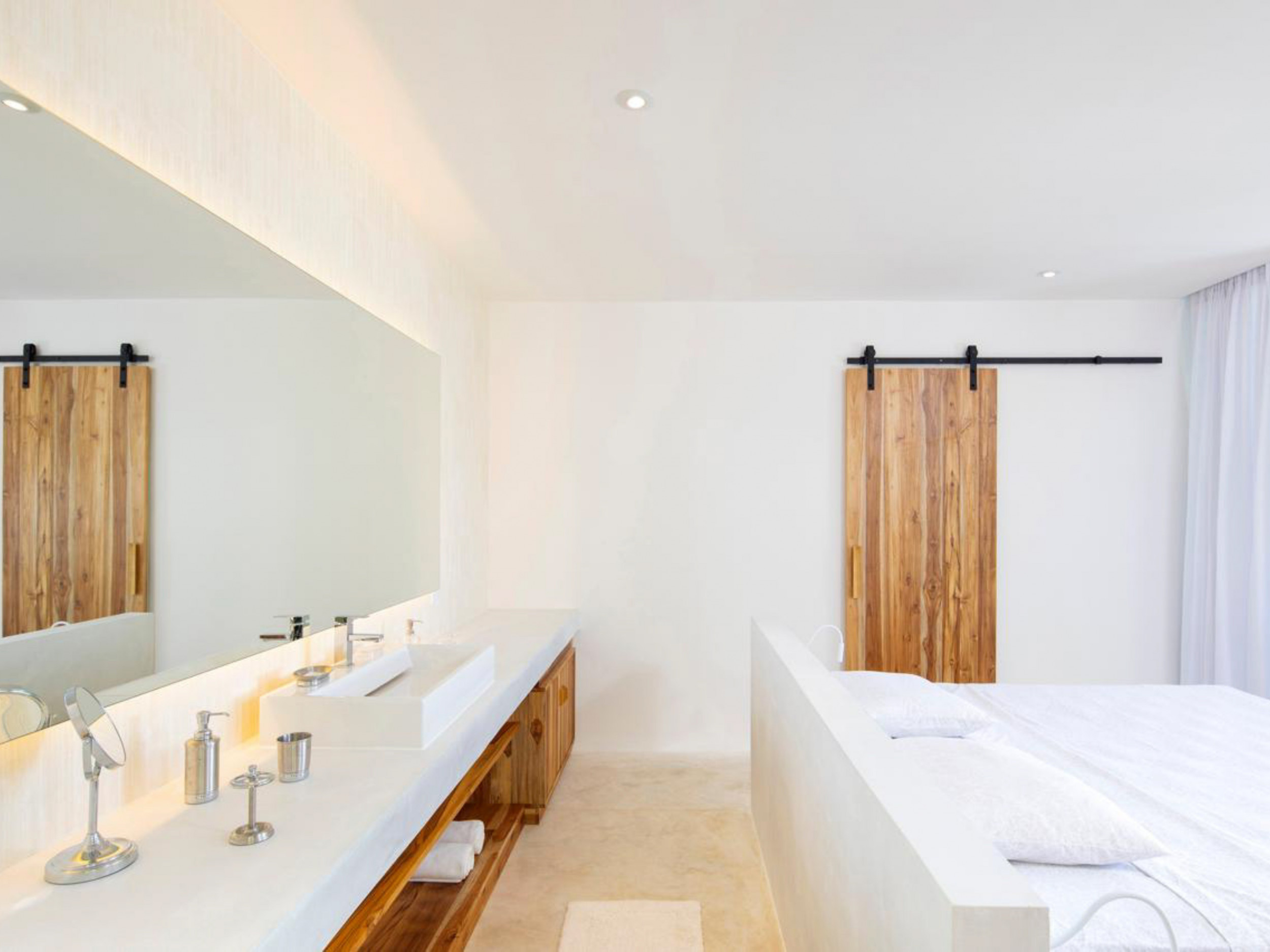 Designer 3-Bedroom Villa with Breathtaking Ocean Views and Pool in Playa Hermosa Hills