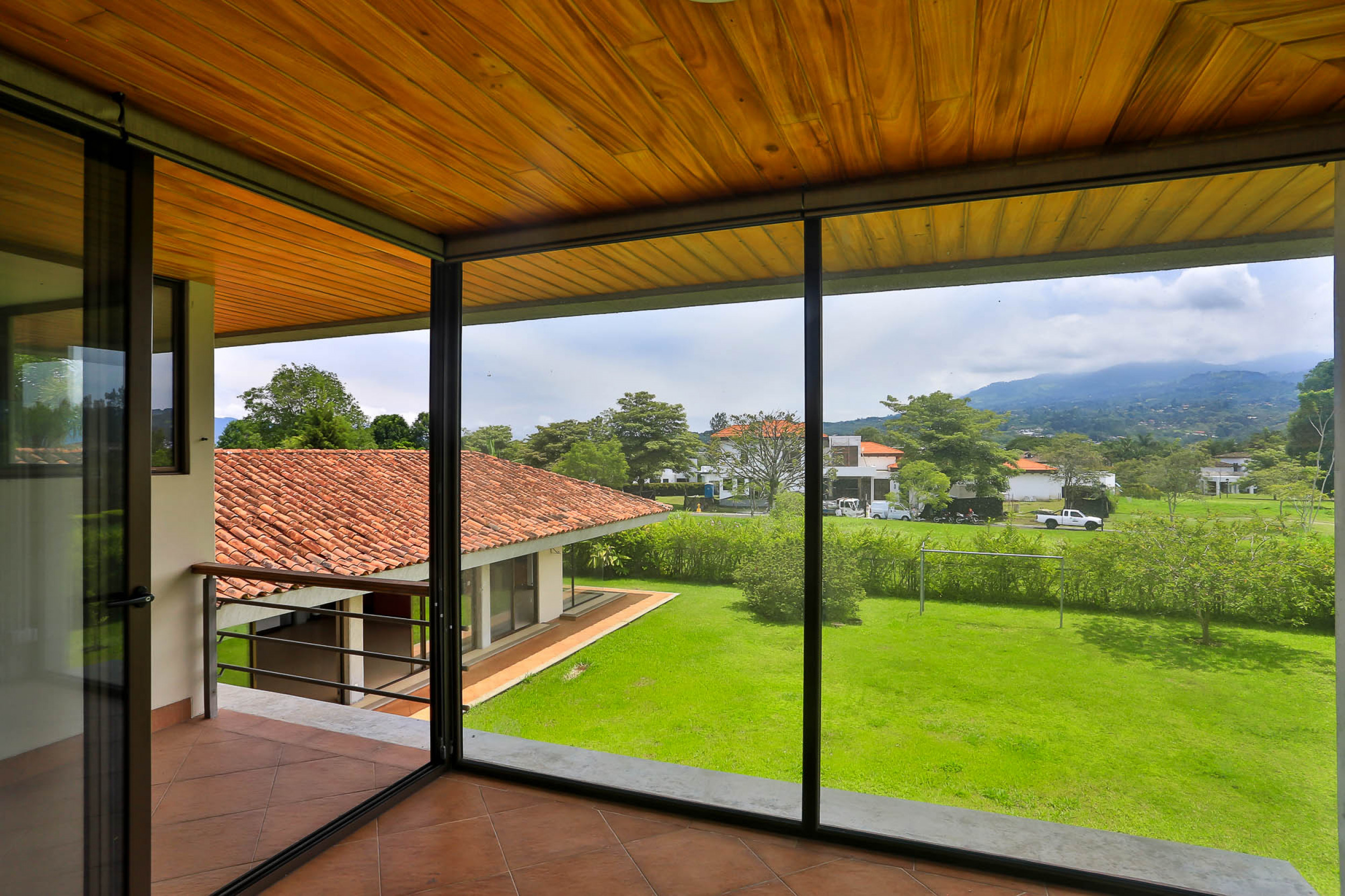 For Sale: Stunning Luxury Home in Monteran, Granadilla – Premier Location and Exclusive Privacy