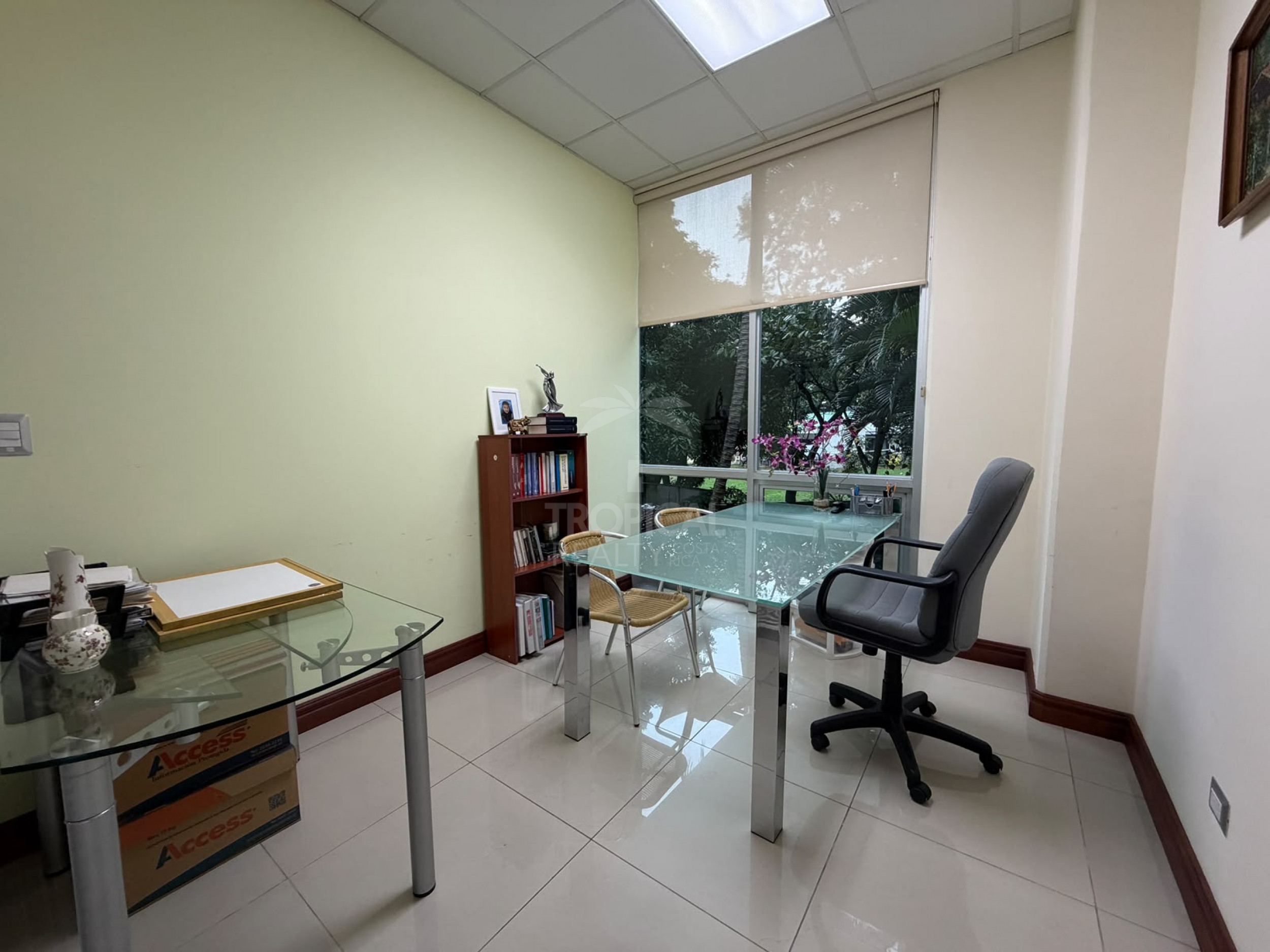 Oficina Corporativa de 90 m² en Alquiler en Prisma, Escazú