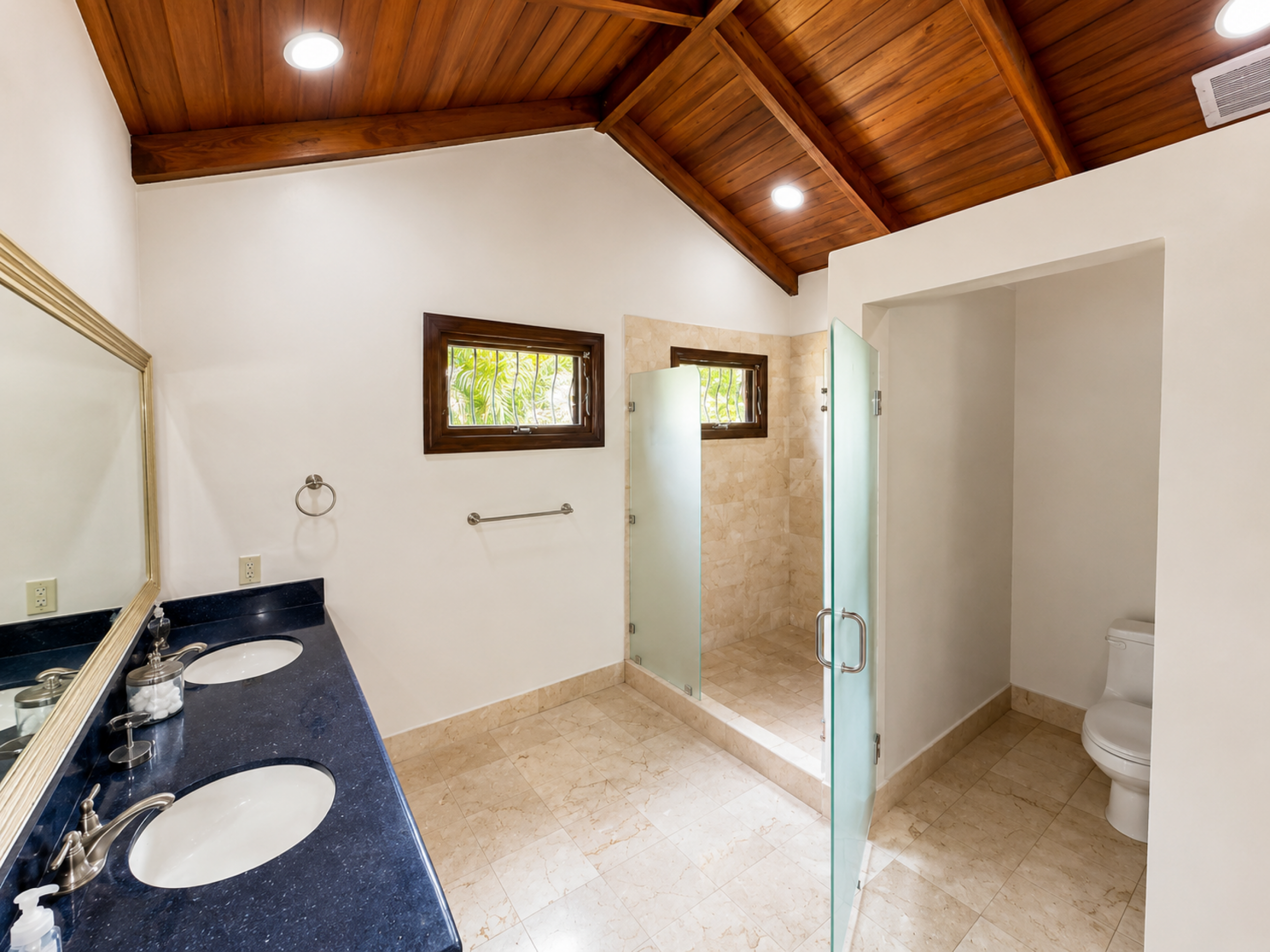 Exclusive Estate for Sale in Liberia, Guanacaste – Natural Oasis with Creek & Tourism Potential