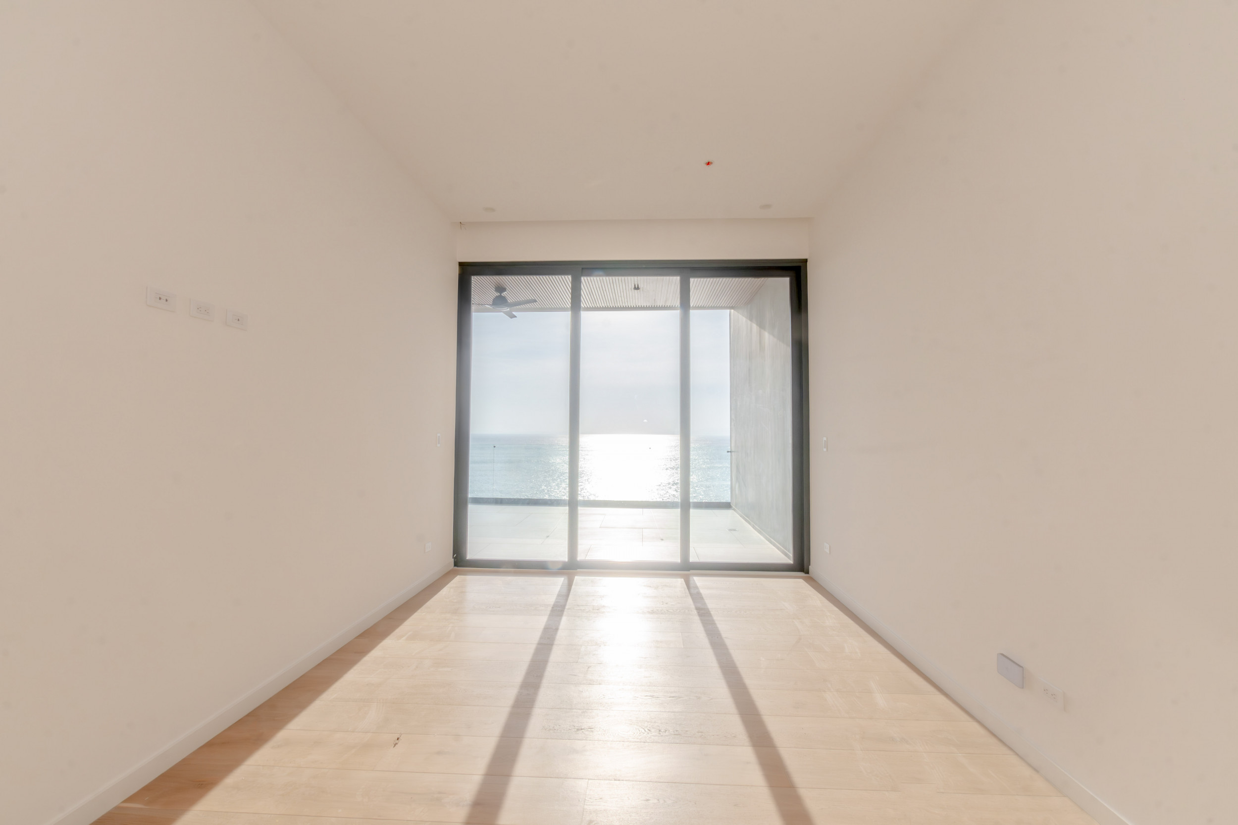 Luxurious Beachfront Apartment for Sale in Herradura, Puntarenas: Nerea Apartments