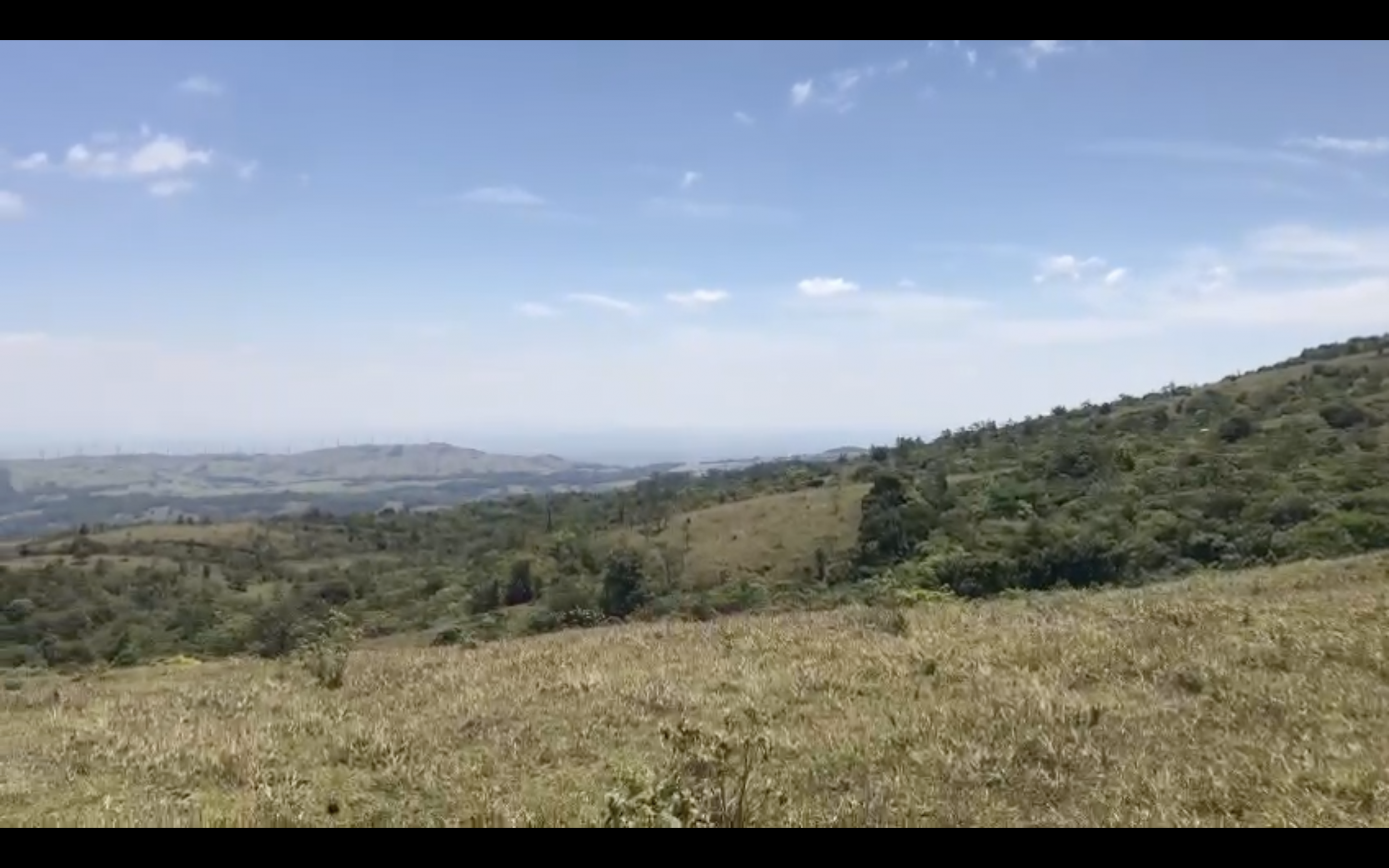 Arenal Paradise: 417 Acres (169 hectares) with Breathtaking Lake and Mountain Views
