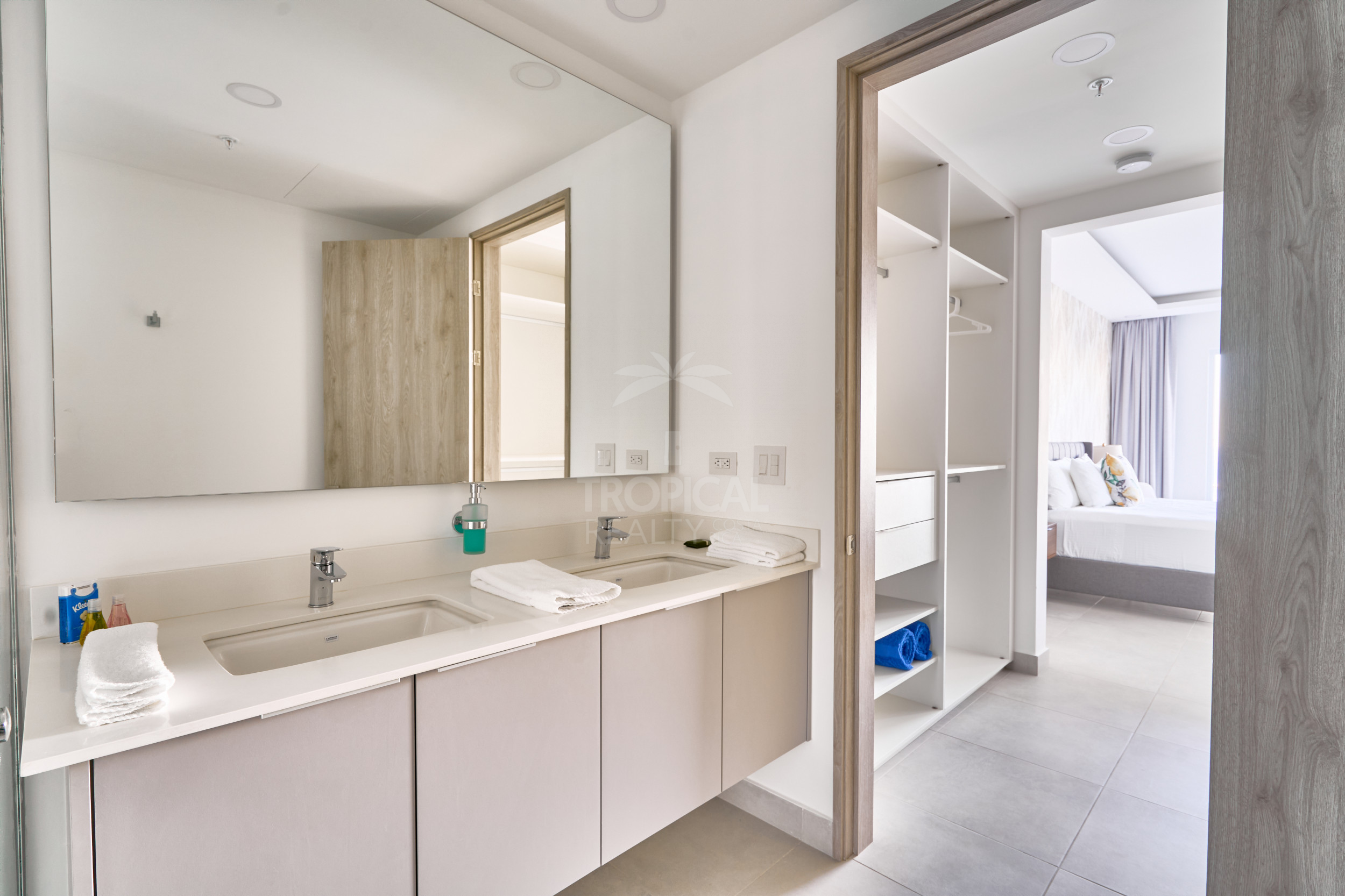 3-Bedroom Ocean View Apartment at Residencia La Vista – Tamarindo