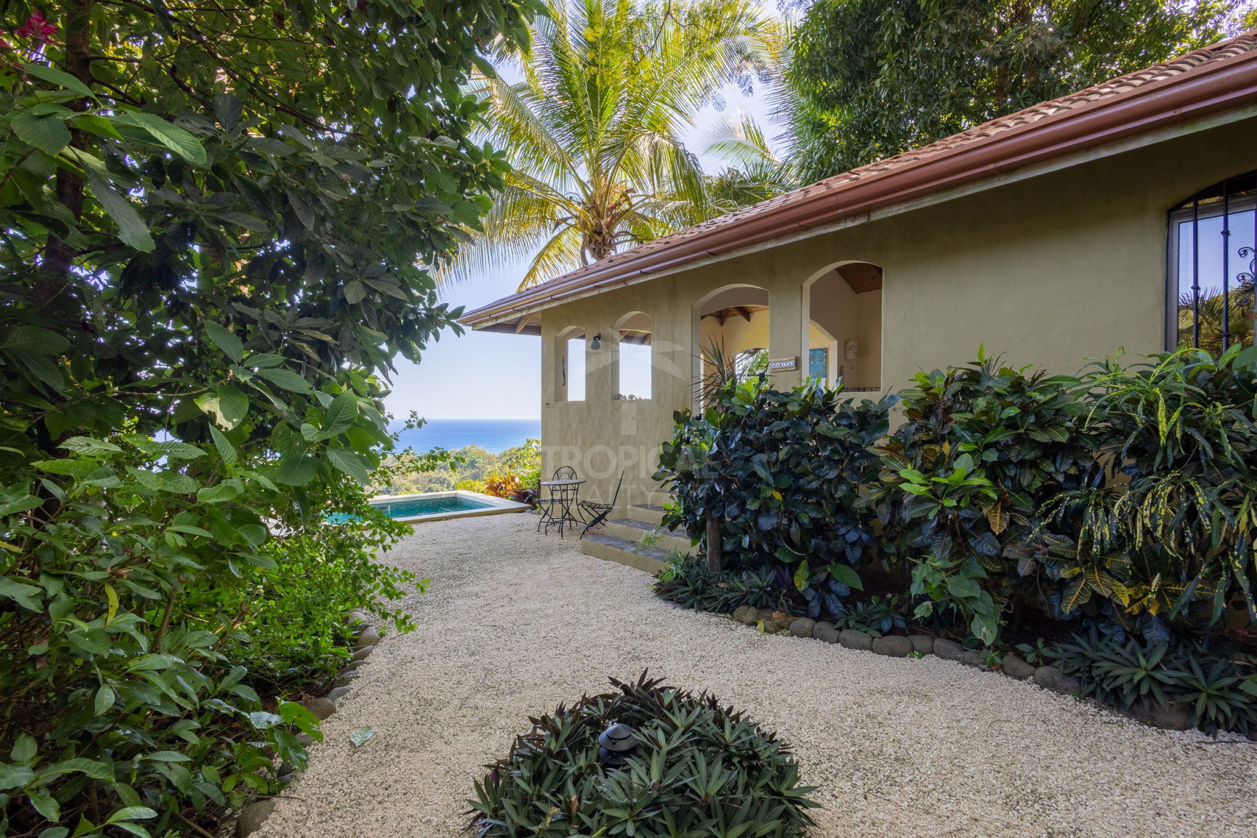 Propiedad con Vista al Mar en Venta en Montezuma, Costa Rica