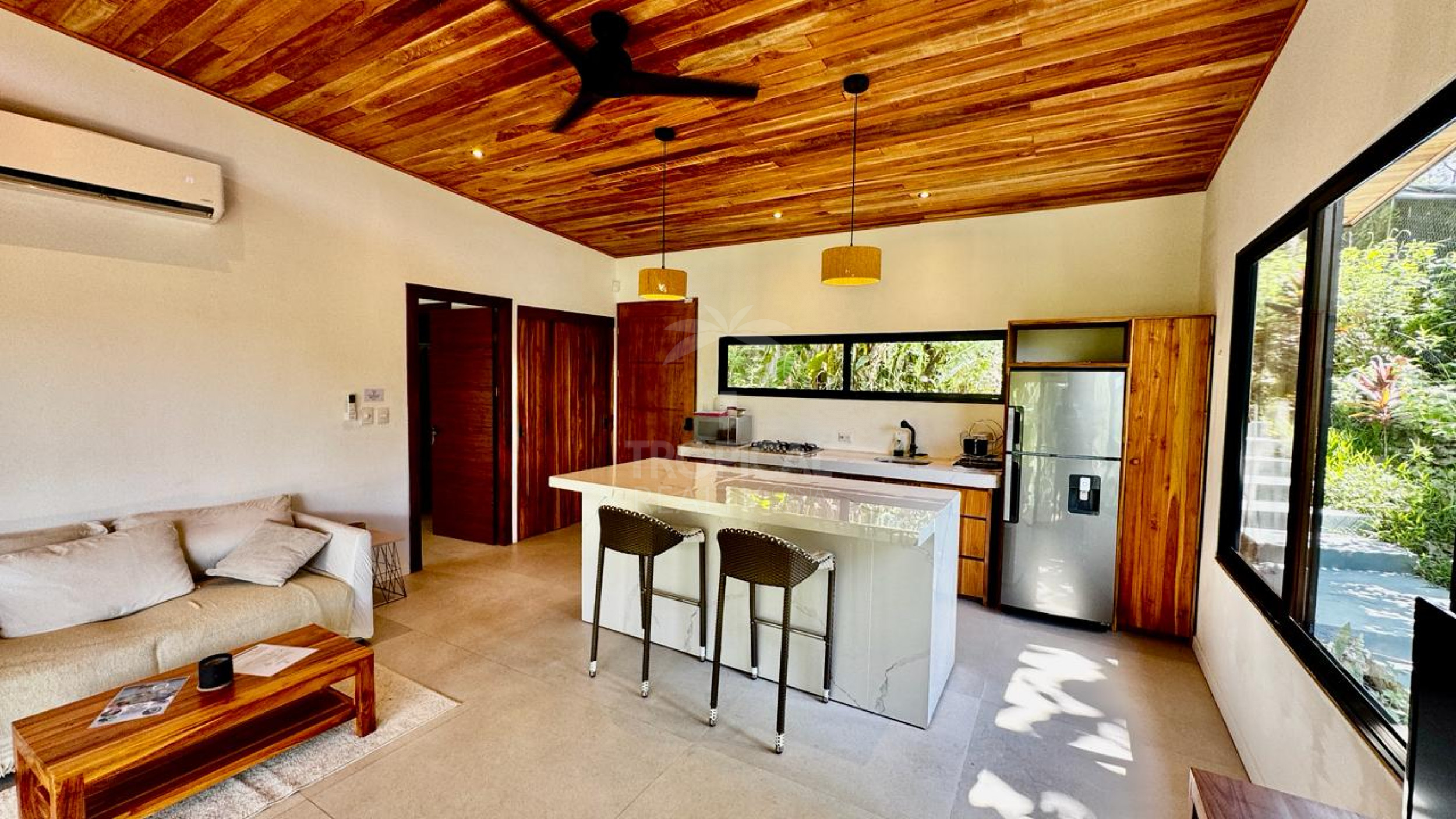 Charming One-Bedroom Home with Pool in Santiago – Just Minutes from Playa Hermosa