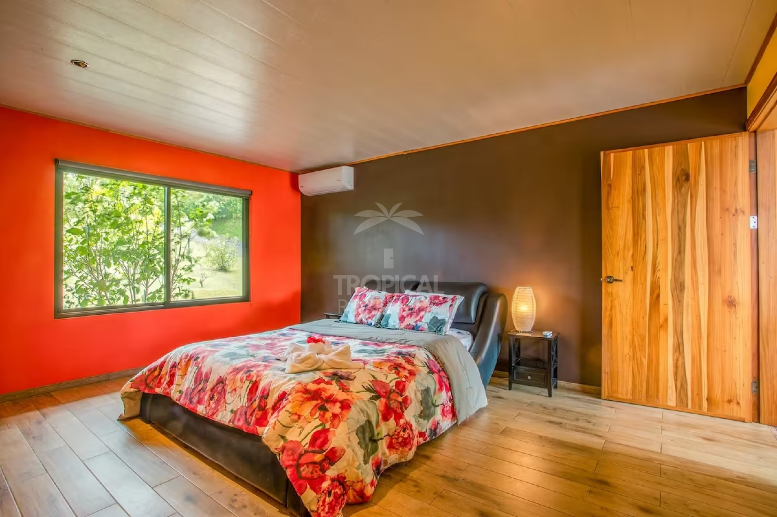 Own a Slice of Paradise in La Fortuna Arenal – Perfect for Living or Investing!