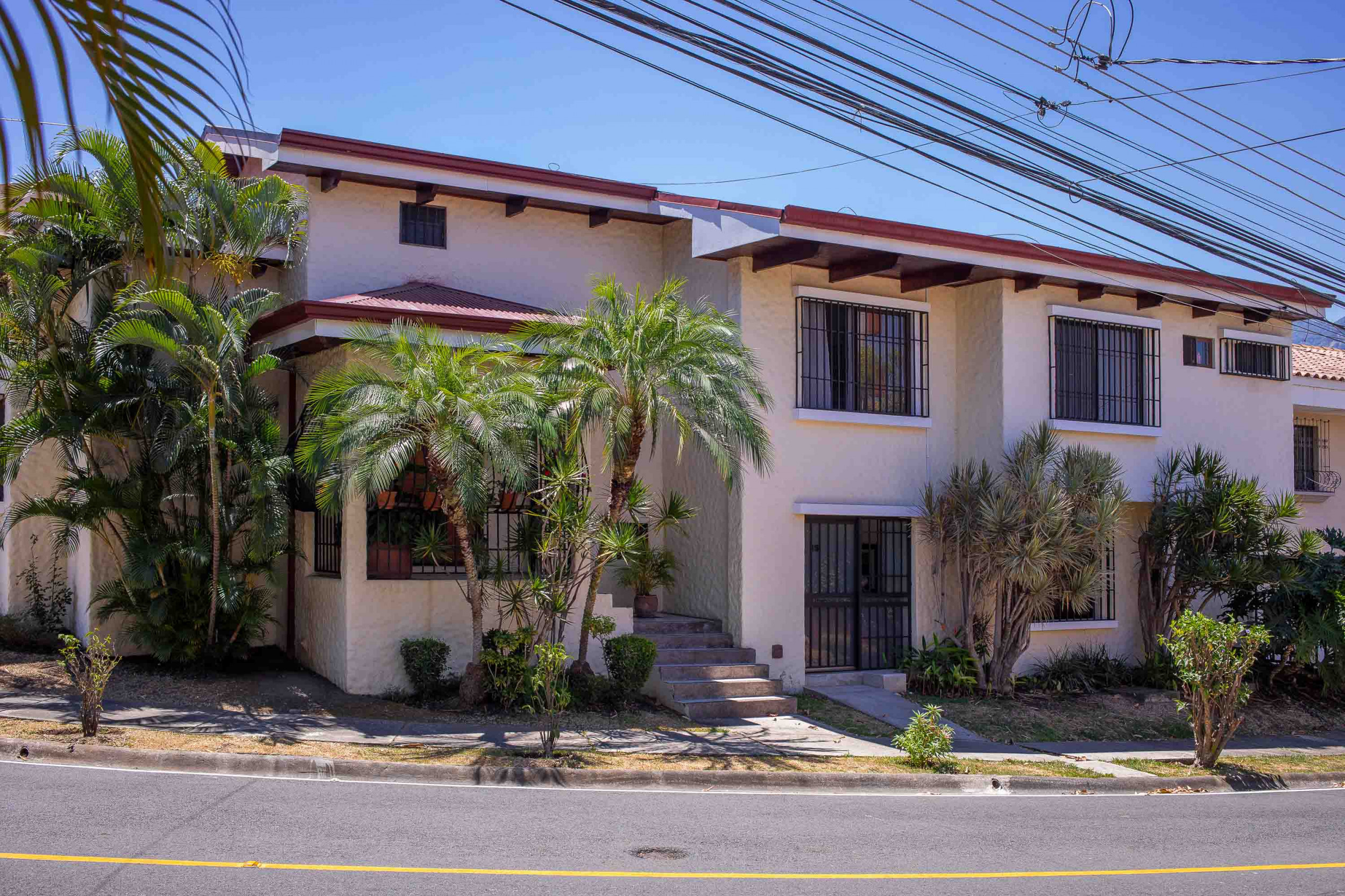 Contemporary Home with Apartment for sale in Trejos Montealegre, Escazu, SOLD